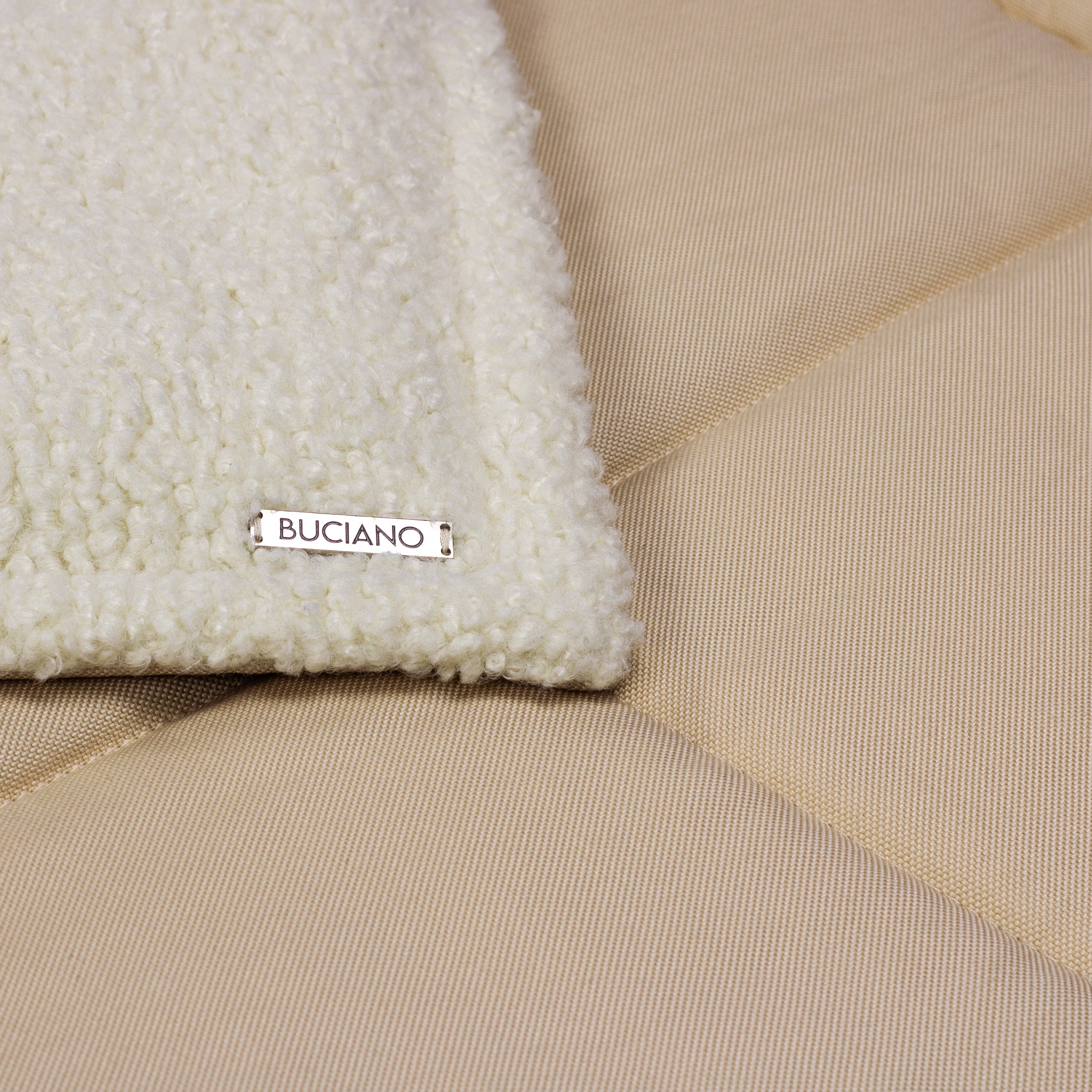 BUCIANO Hundereisebett Liva Wollweiß Travelbed Hunde
