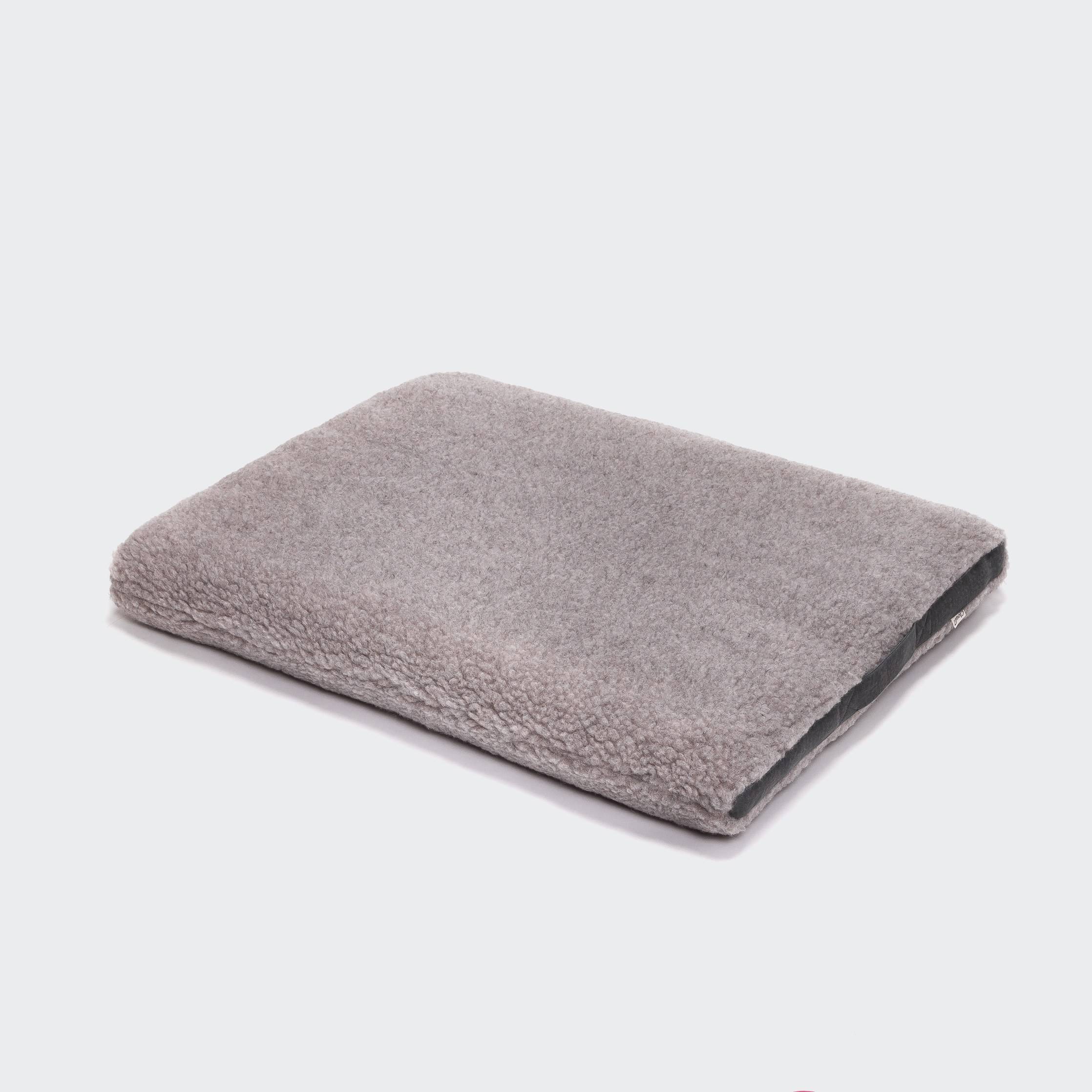 Cloud7 Hundebett Siesta Teddy weiches Hundebett
