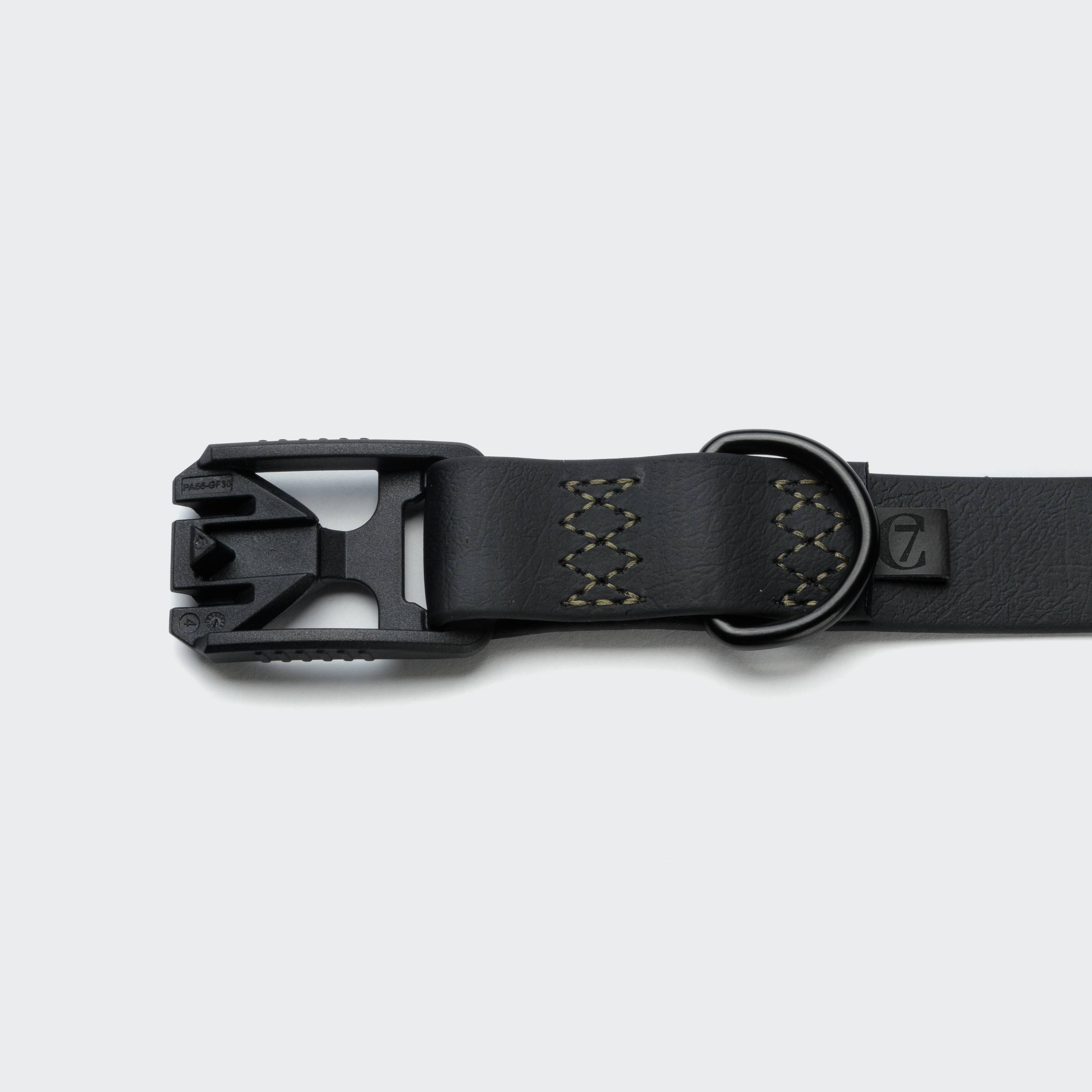 Cloud7 Hundehalsband BioThane Ipanema Schwarz Olive wasserfestes Biothane Hundehalsband