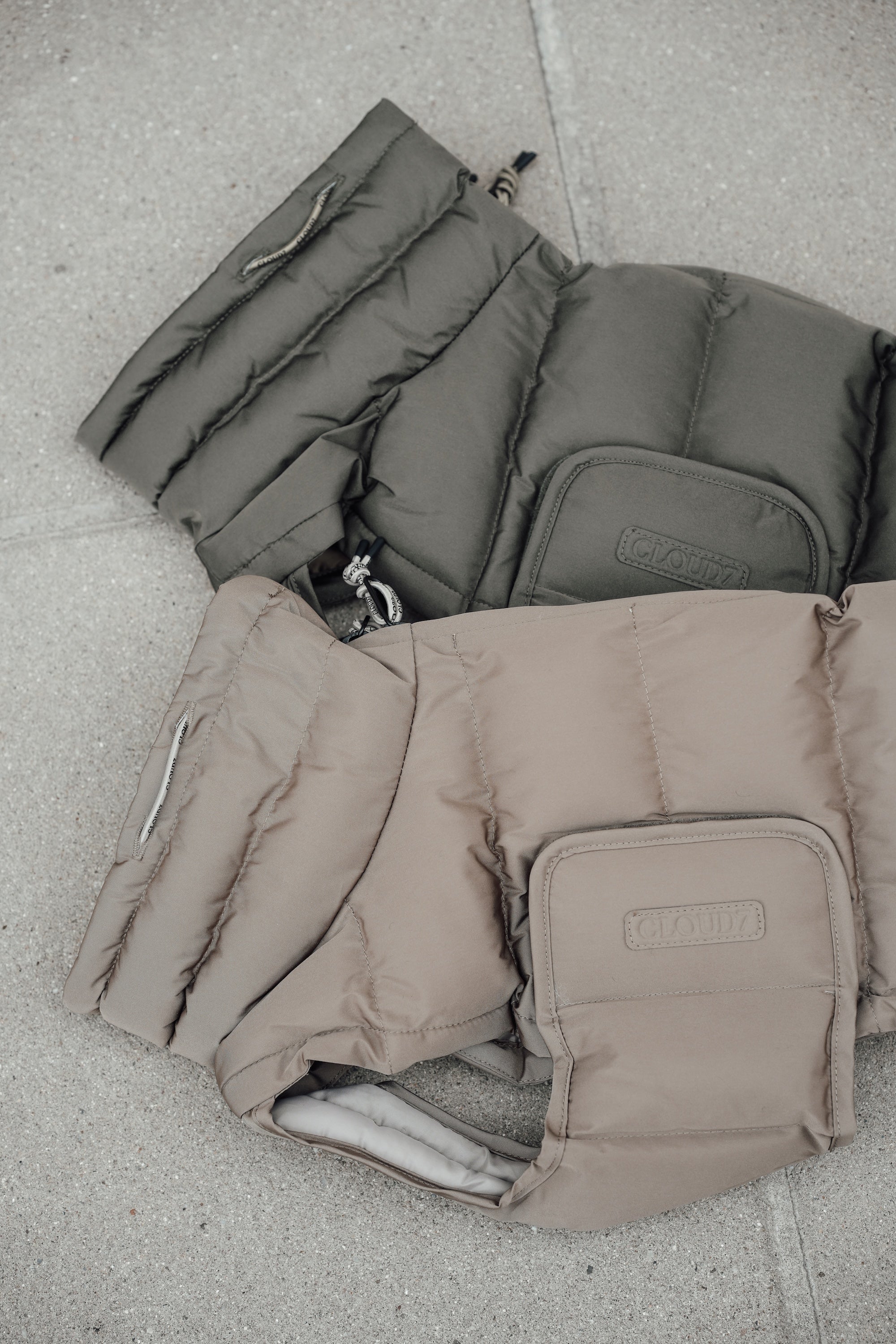 Cloud7 Hundemantel Alaska Sandy Brown Hundemantel Hundewintermantel verstellbar Bauchschutz