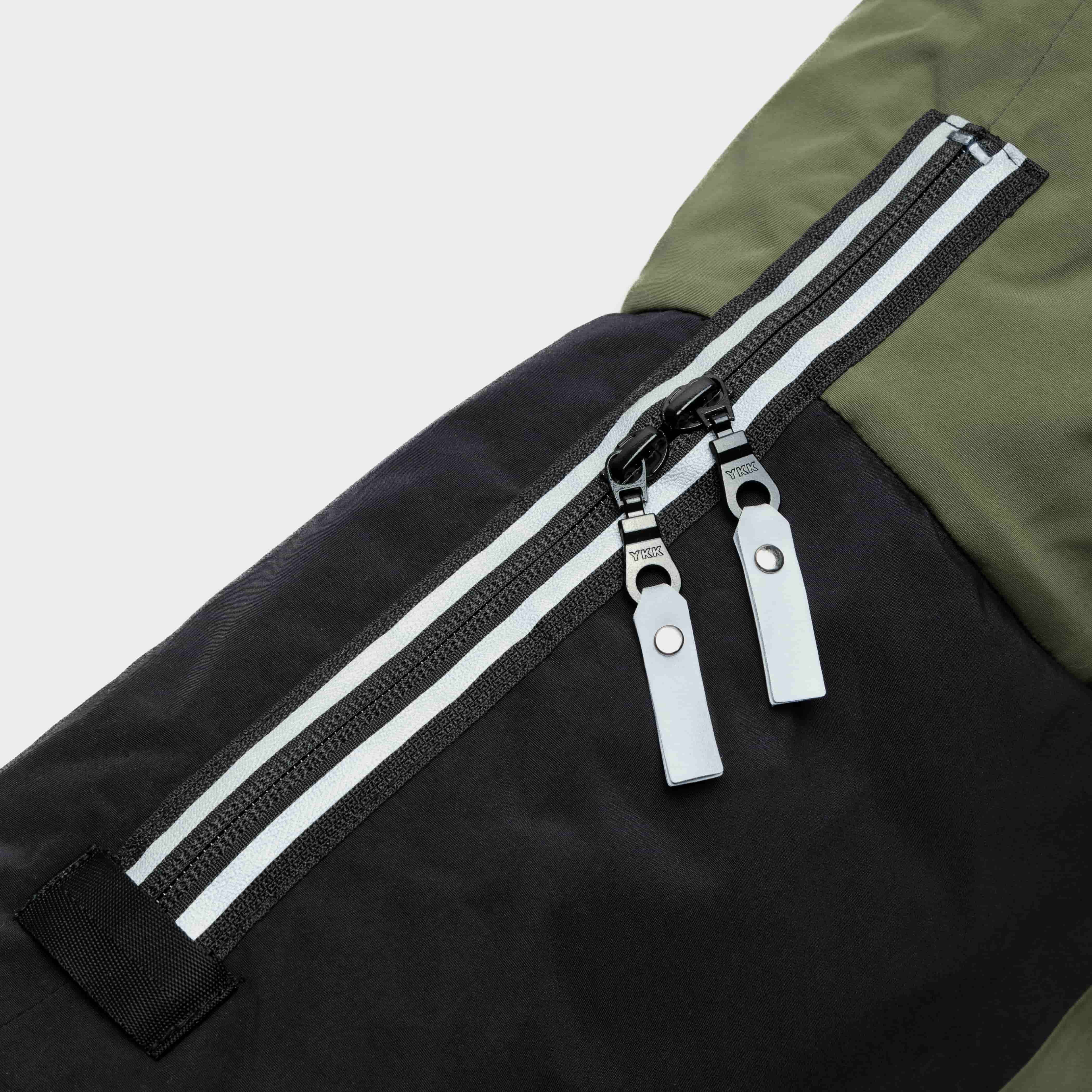 Cloud7 Hundemantel Winter Everest Black Olive Hundemantel