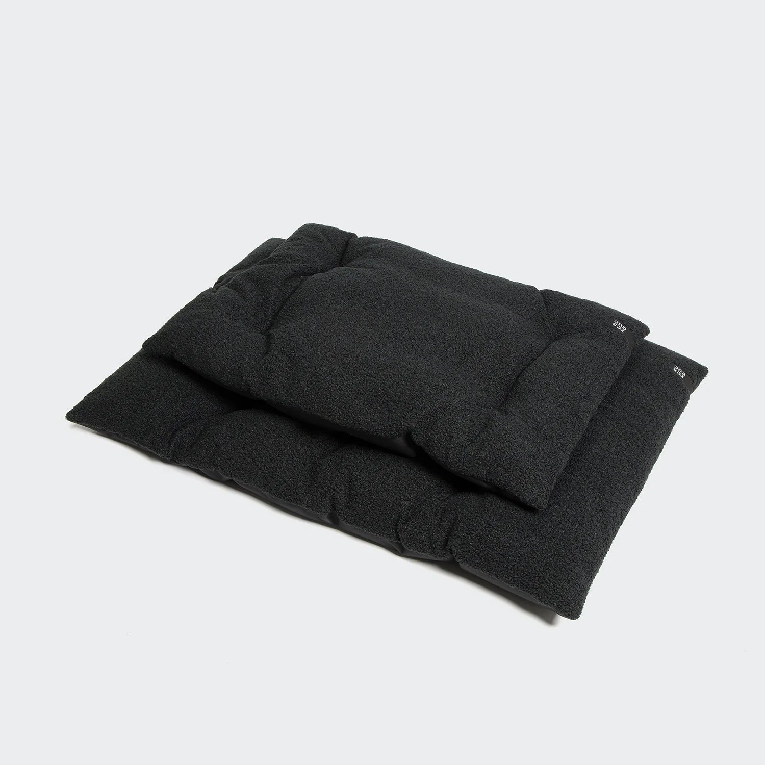 Cloud7 RESC7UE Hundekissen Plush Black Outdoor Hundebett