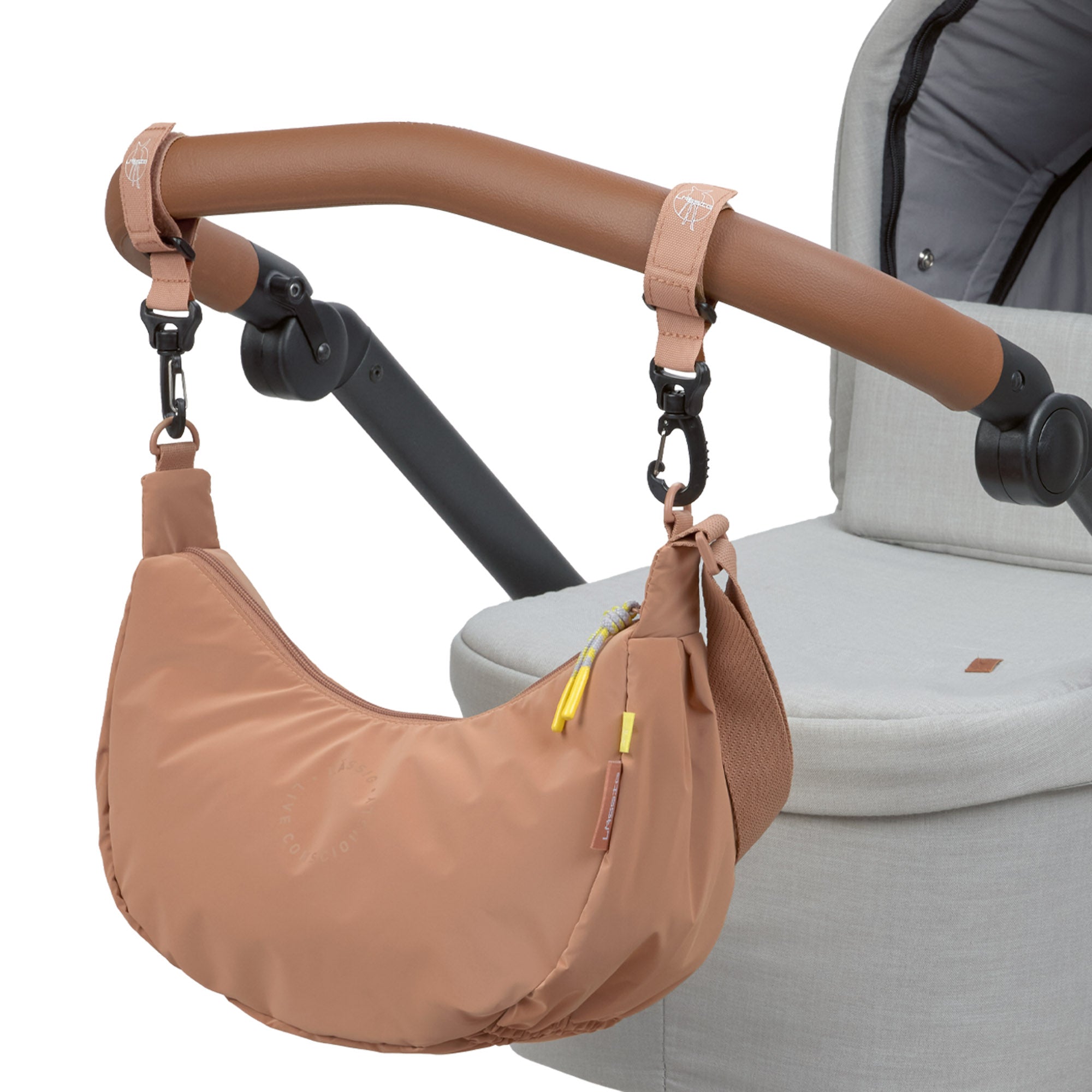 LÄSSIG Umhängetasche Stretch Up Bum Bag Braun Equipmenttasche für Hunde unterwegs
