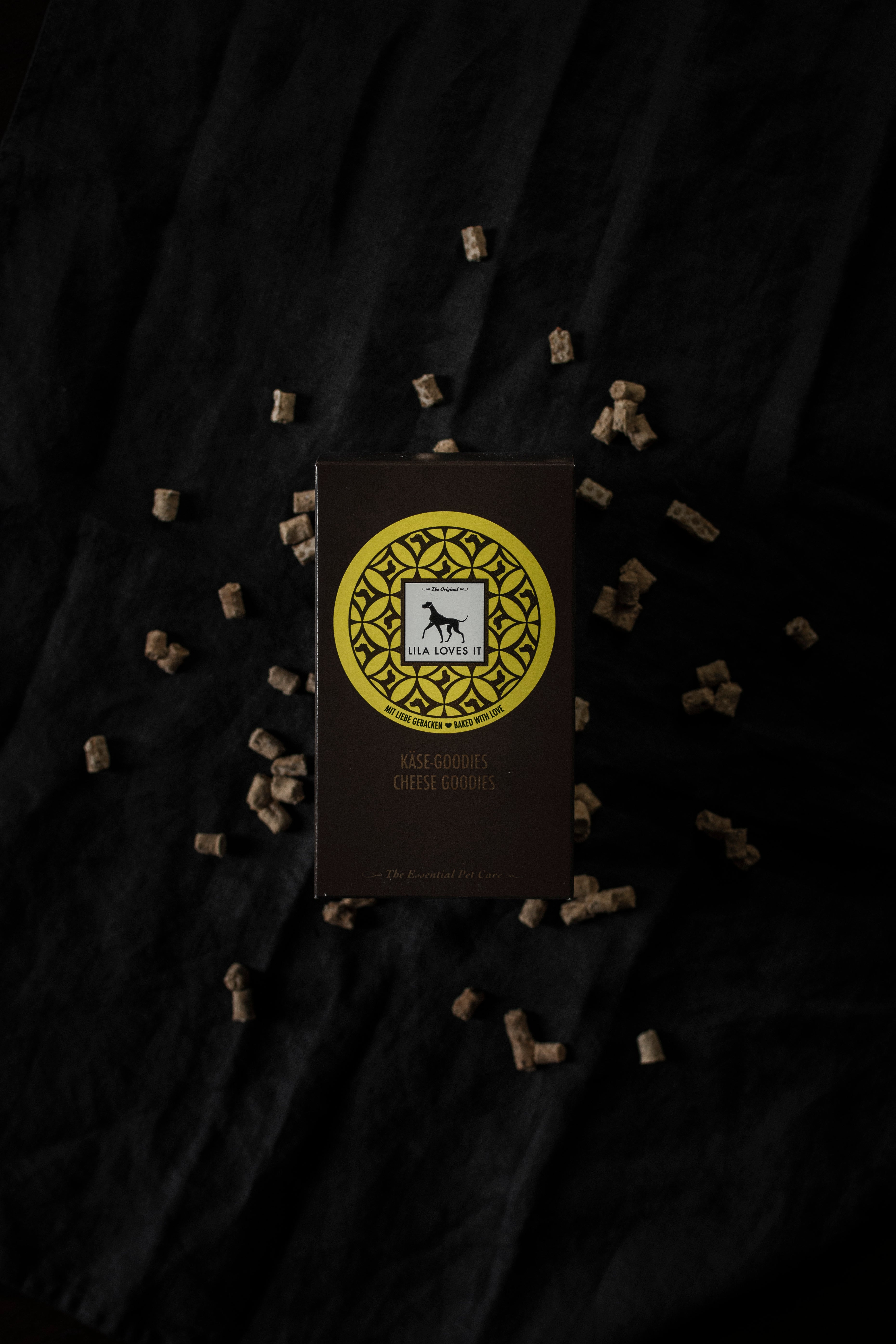 LILA LOVES IT Kaese Goodies Kekse fuer Hunde aus Käse