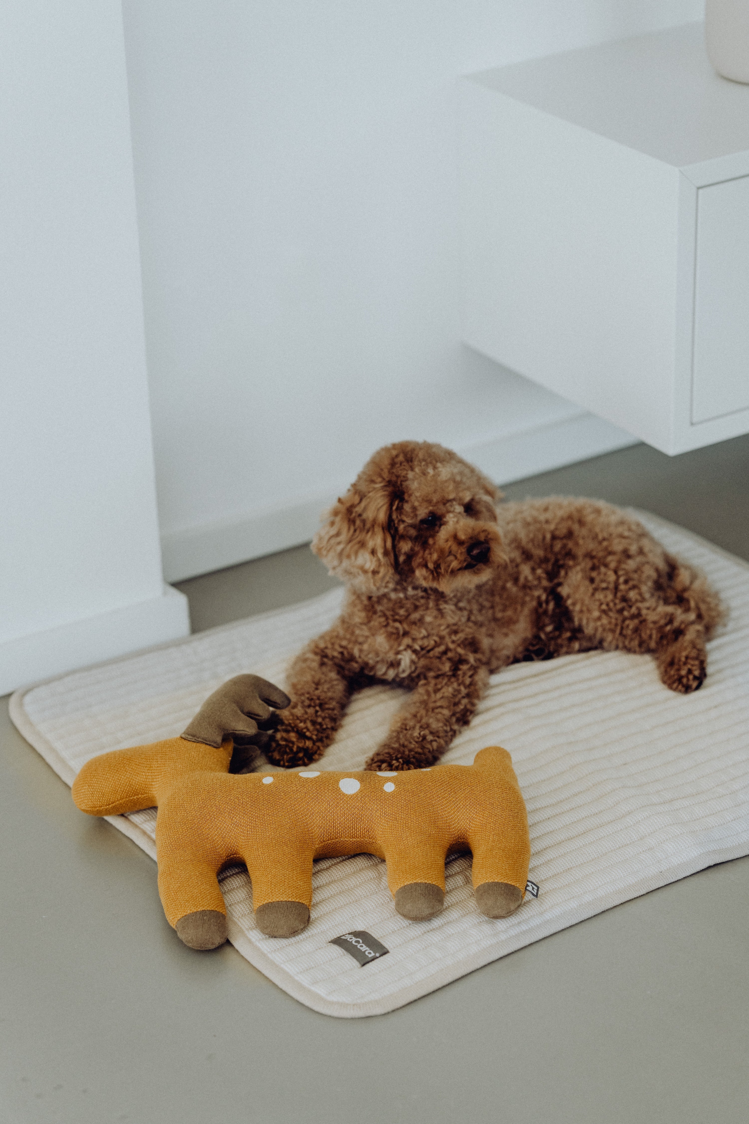 MiaCara Bosco Hundespielzeug Reh Ocker Hundespielzeug unkaputtbar