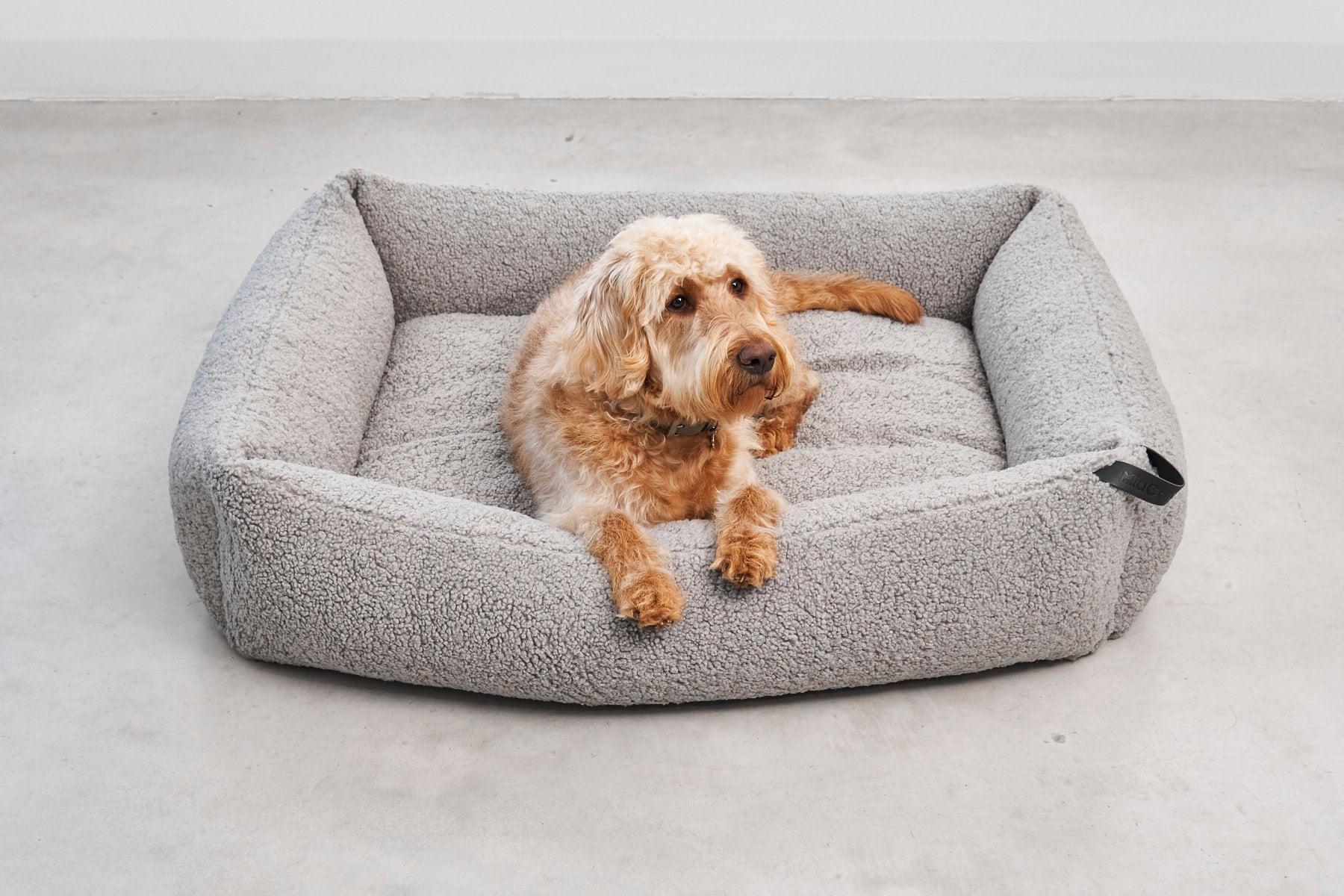 MiaCara Senso Box-Bett Kiesel orthopaedisches Boucle Hundebett