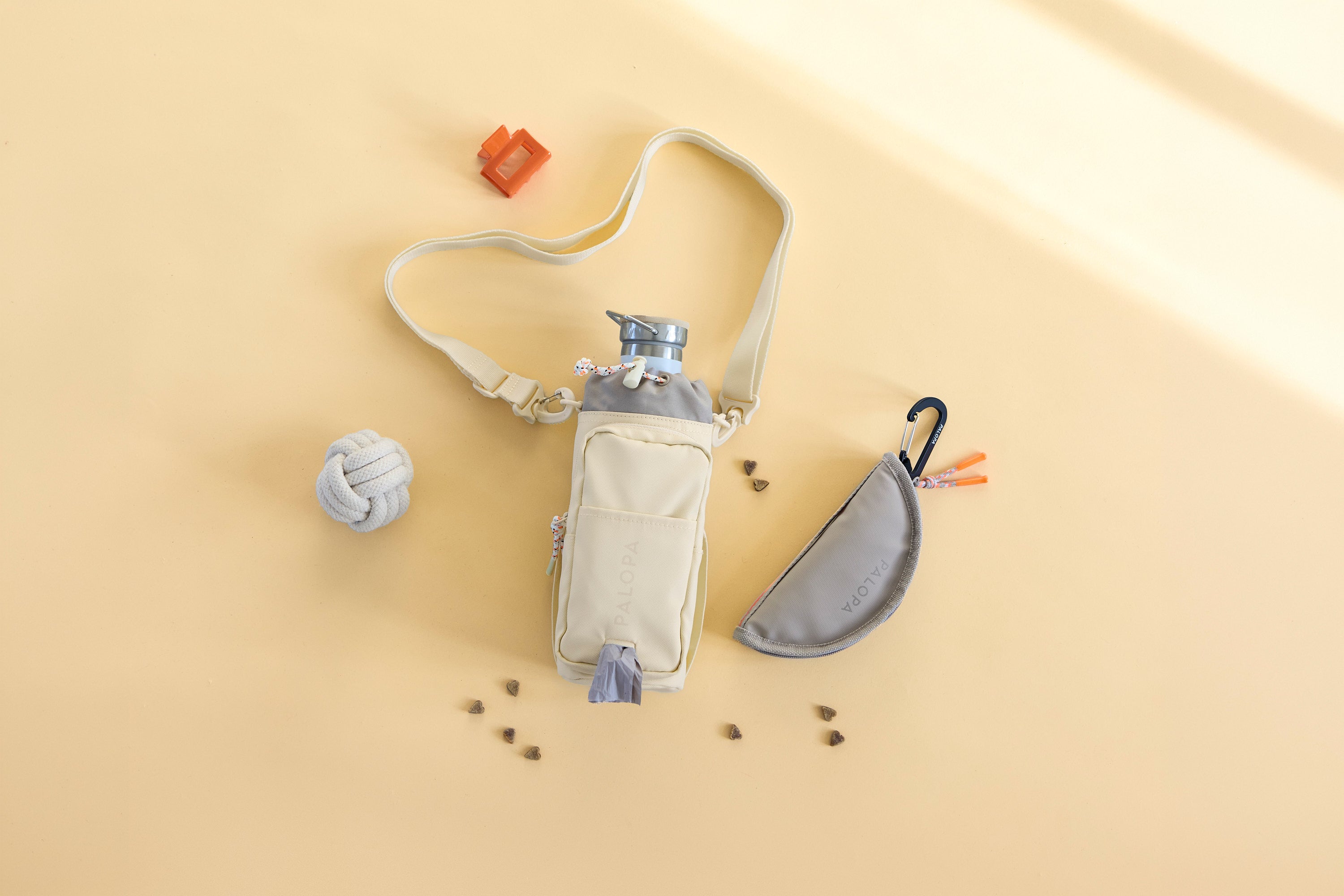 PALOPA Flaschen und Leckerlitasche Boudi Vanille Cross Body Bag
