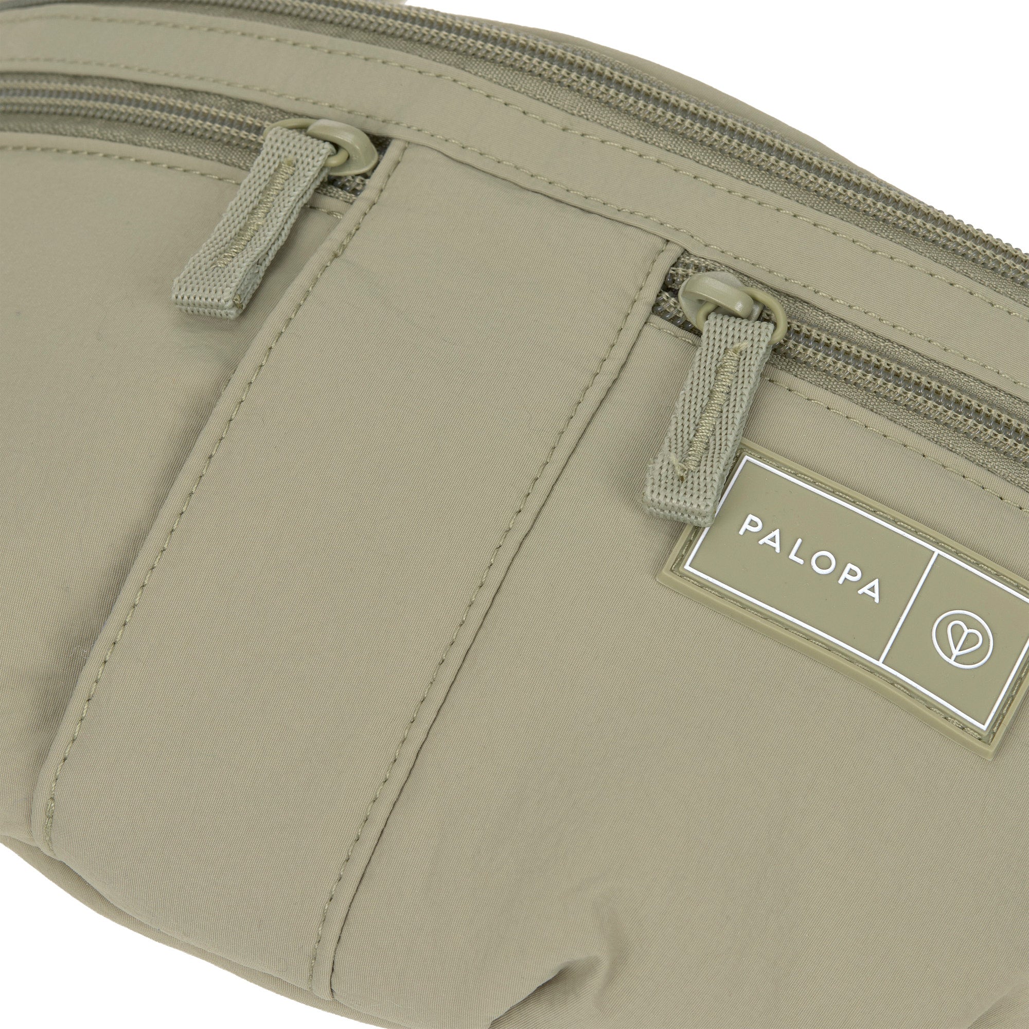 PALOPA Hunde Leckerlibeutel Emma Crinkled pale olive Leckerlitasche