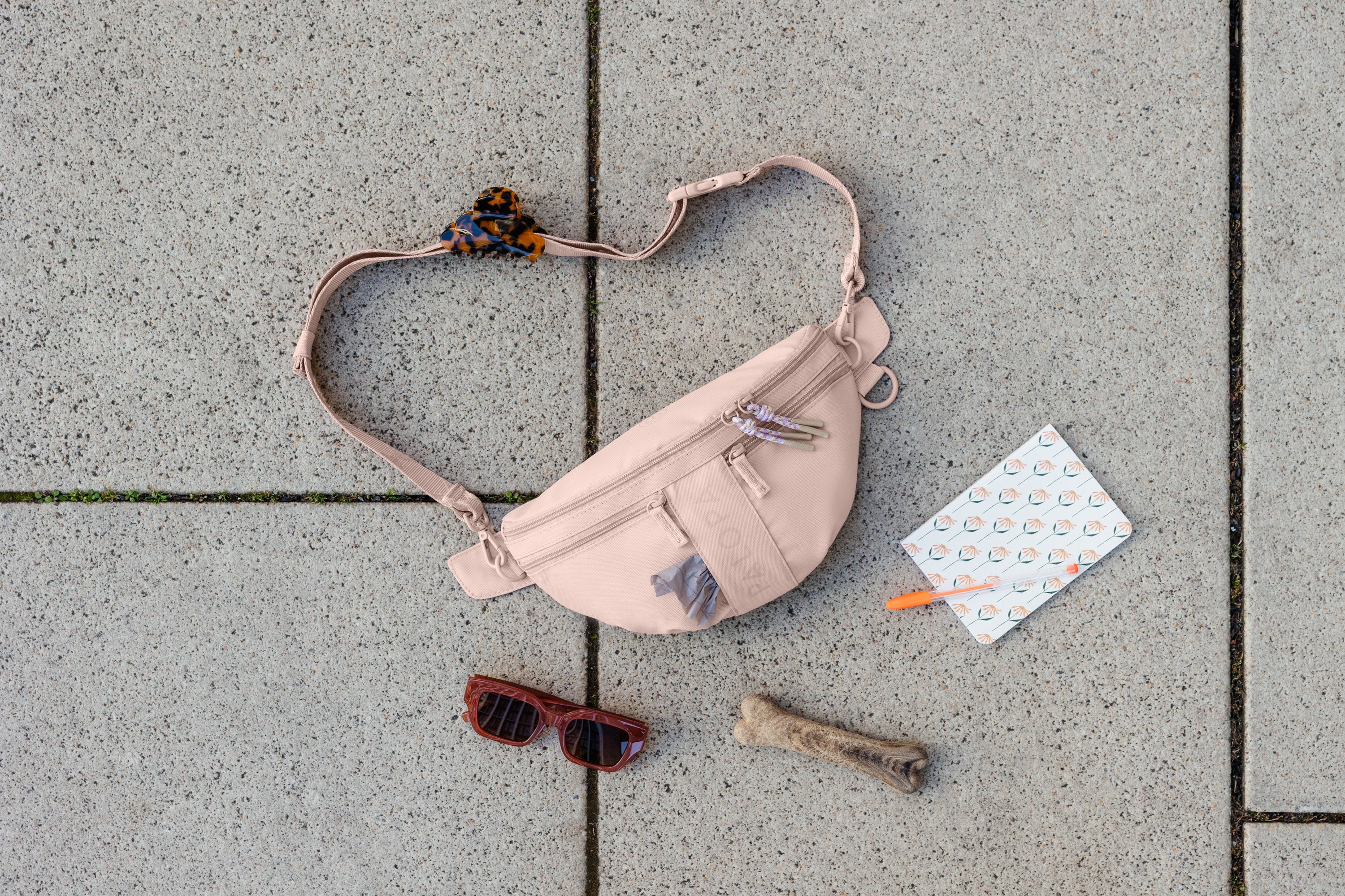 PALOPA Hunde Leckerlibeutel Emma Soft Pink Gassitasche Crossbody Bag Leckerlitasche Hundetraining