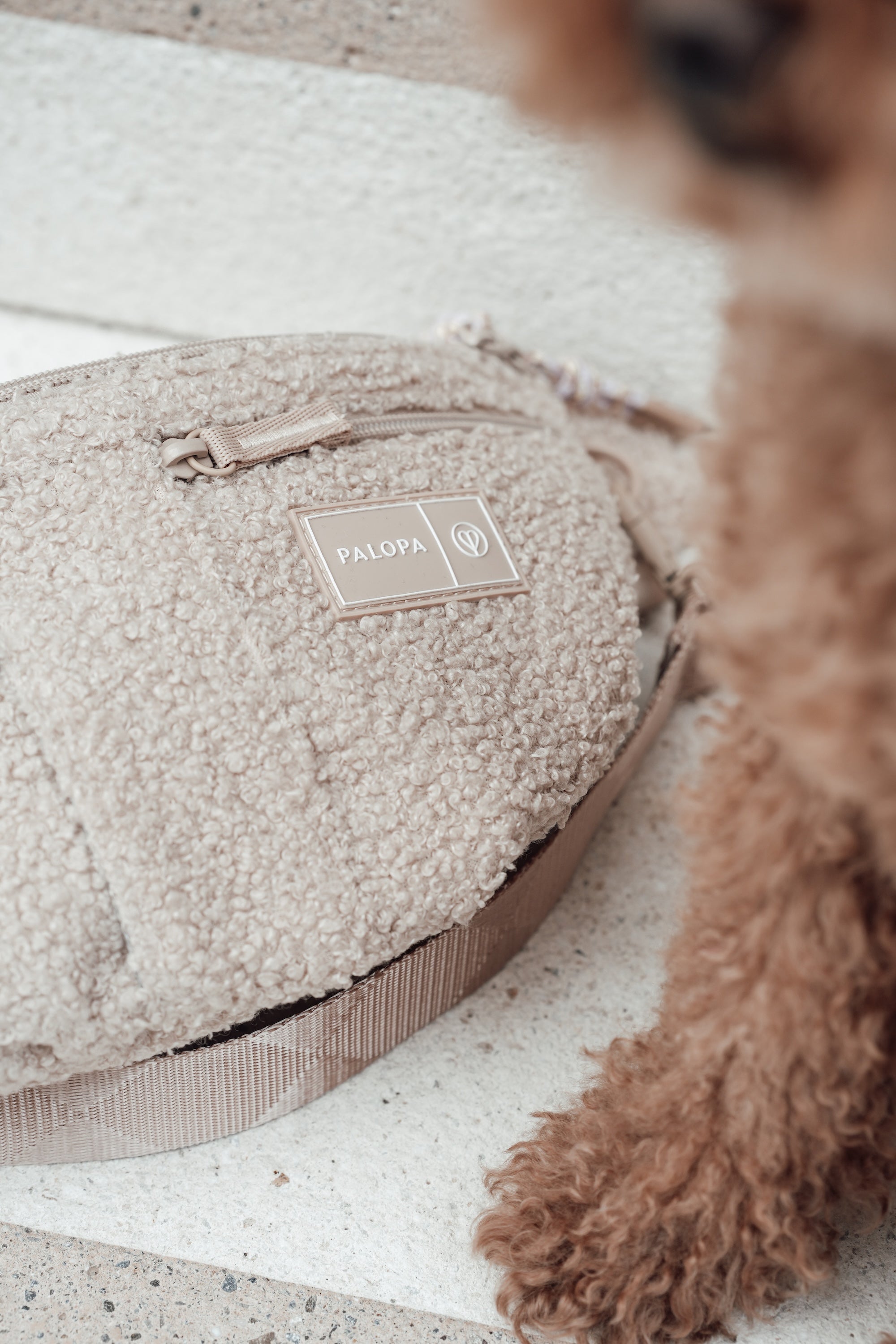 PALOPA Hunde Leckerlibeutel Emma Teddy Fleece Leckerlitasche Gassi