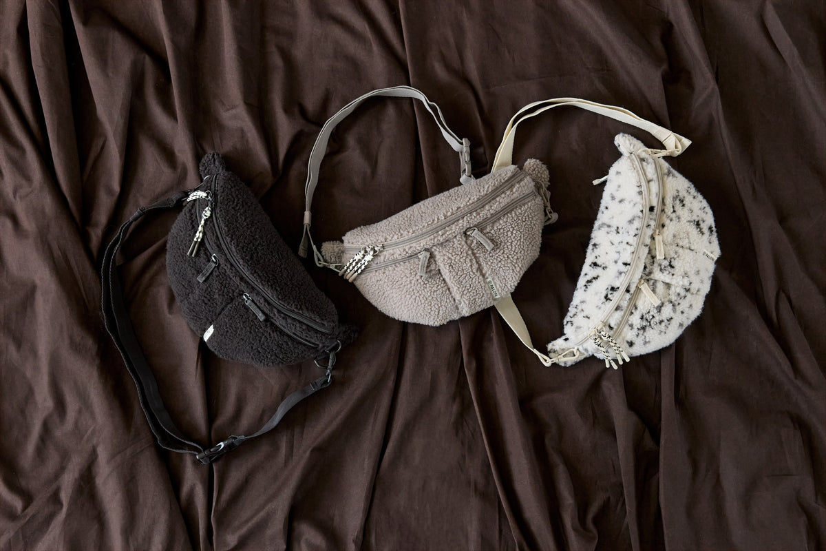 PALOPA Hunde Leckerlibeutel Emma Teddy-Fleece Speckled Creme Snacktasche