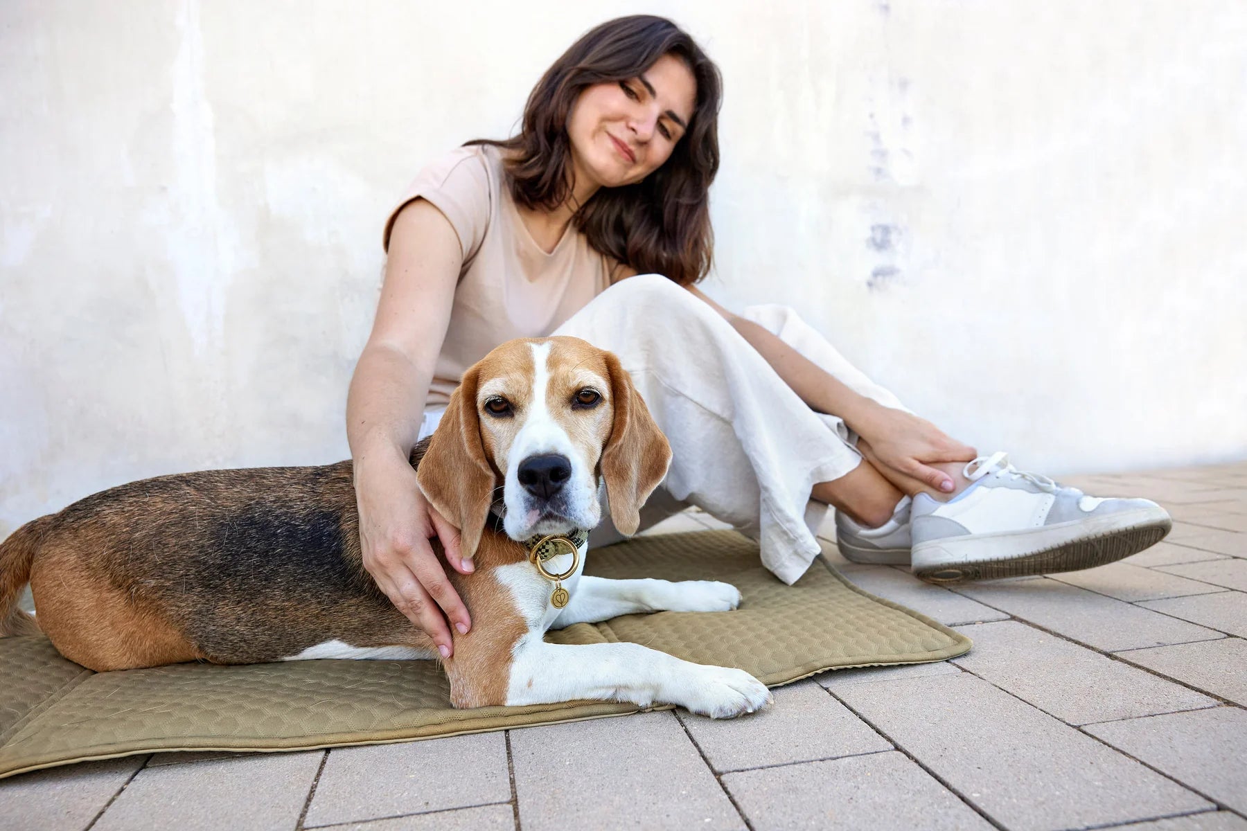 PALOPA Hundemattentasche Nobo Salbei Hundereisedecke fuer unterwegs