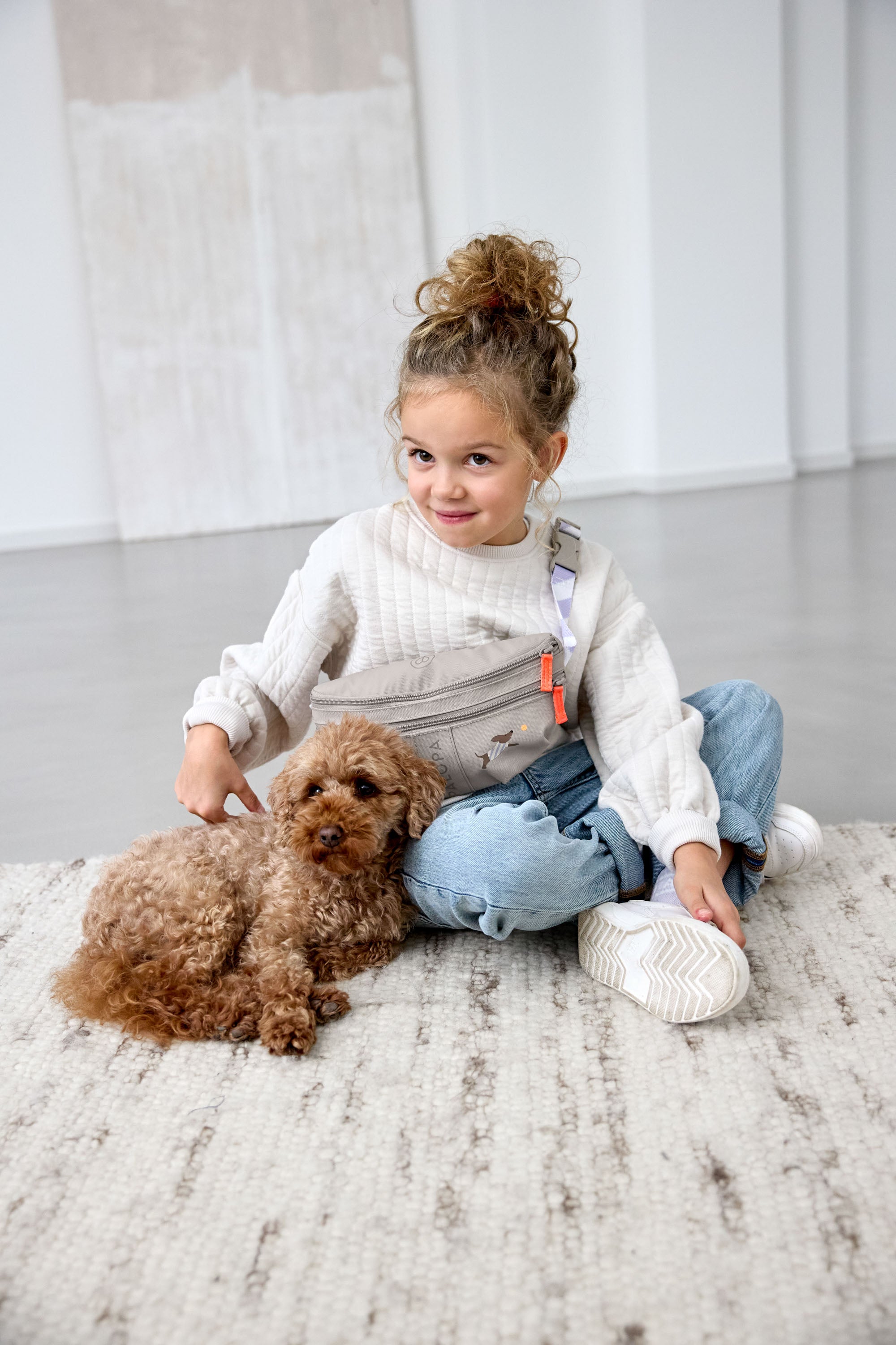 PALOPA Leckerlibeutel Mini Enja Taupe
Leckerlitasche Bauchtasche Kinder