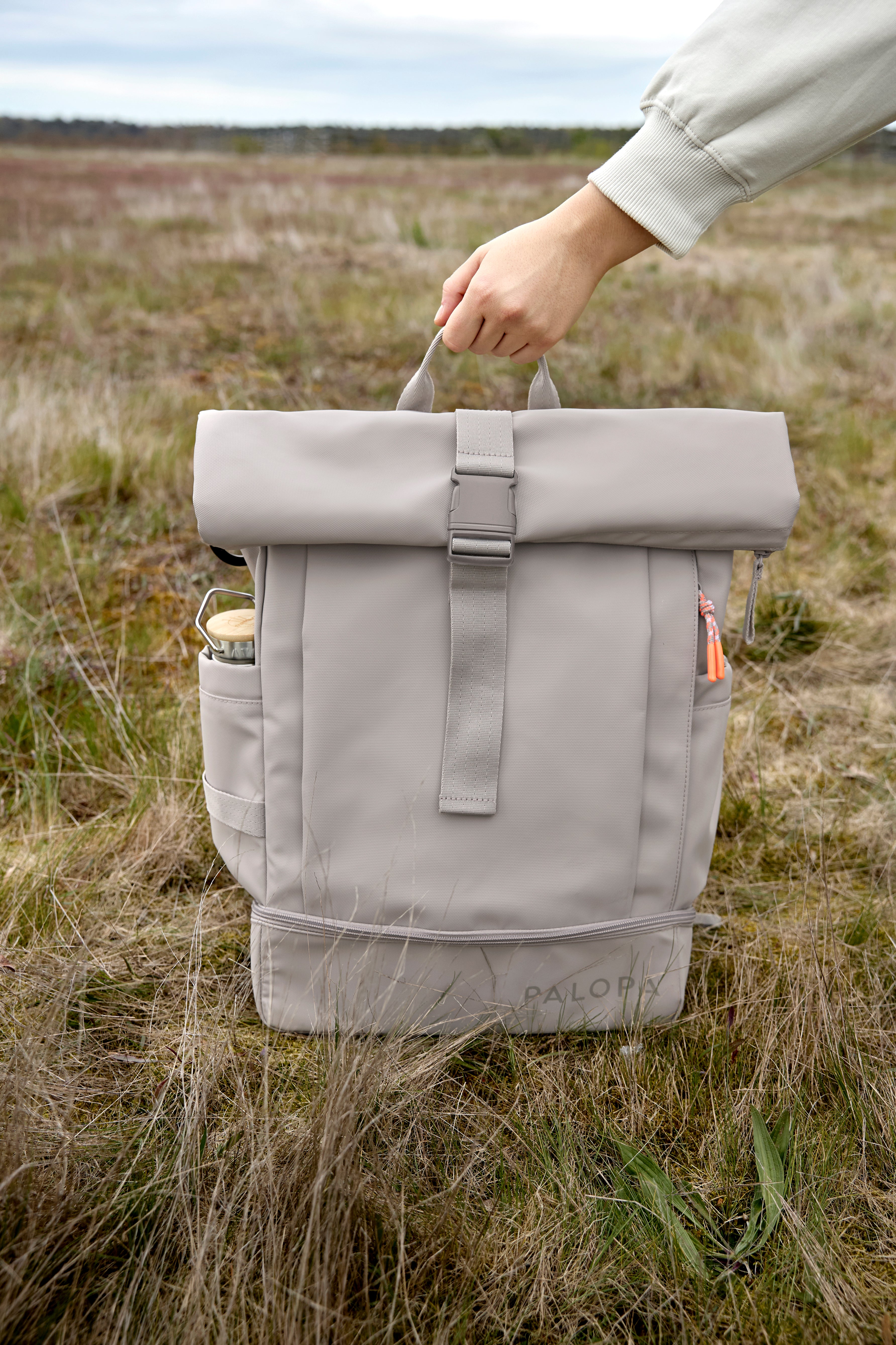 Set: Rucksack Rolltop Yoska & Hunde Erste-Hilfe-Tasche Bano Taupe