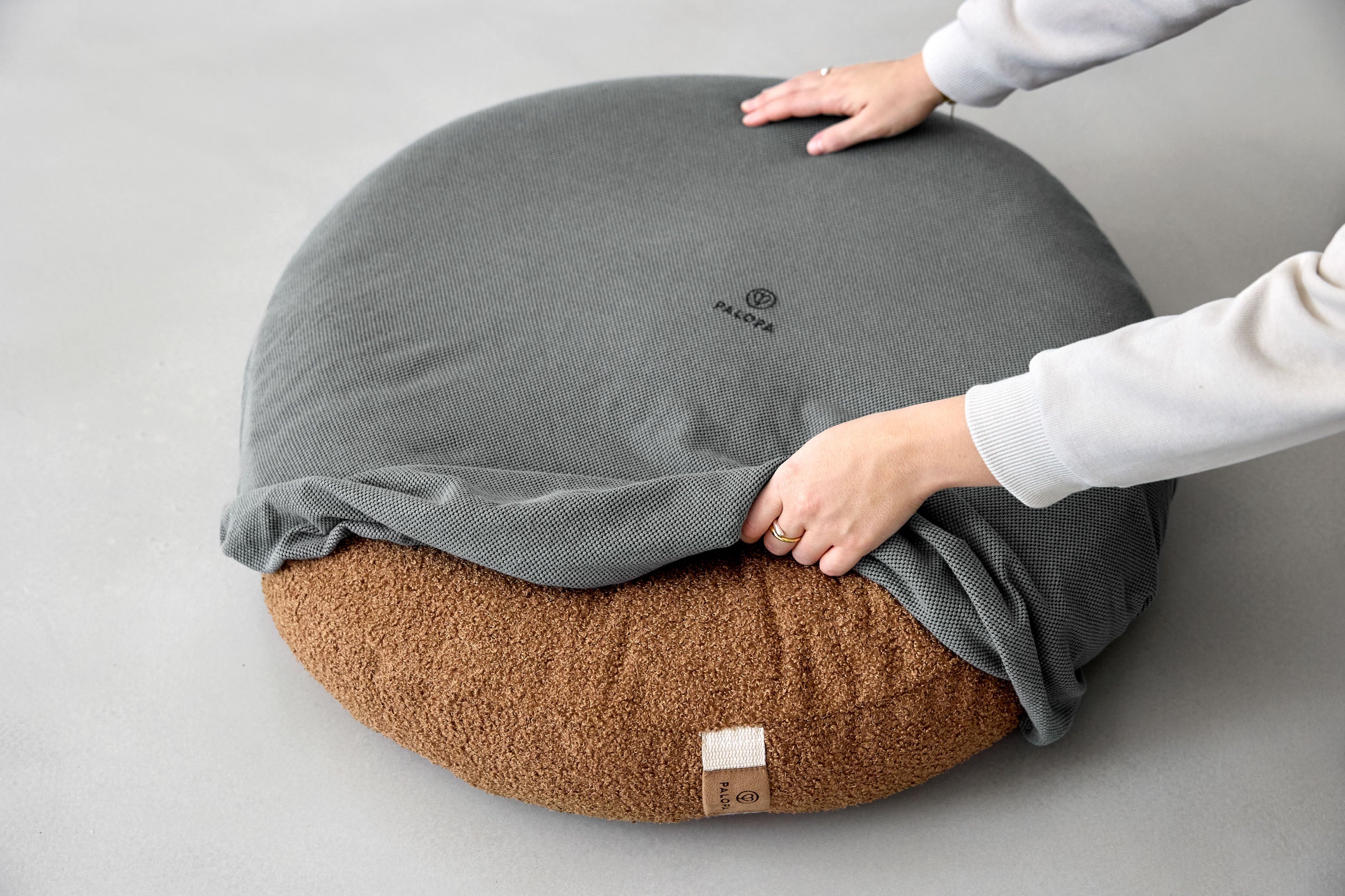 PALOPA Spannbezug Hundebett Donut Fippa Anthrazit Bezug Hundekissen Hundebett Hundekorb