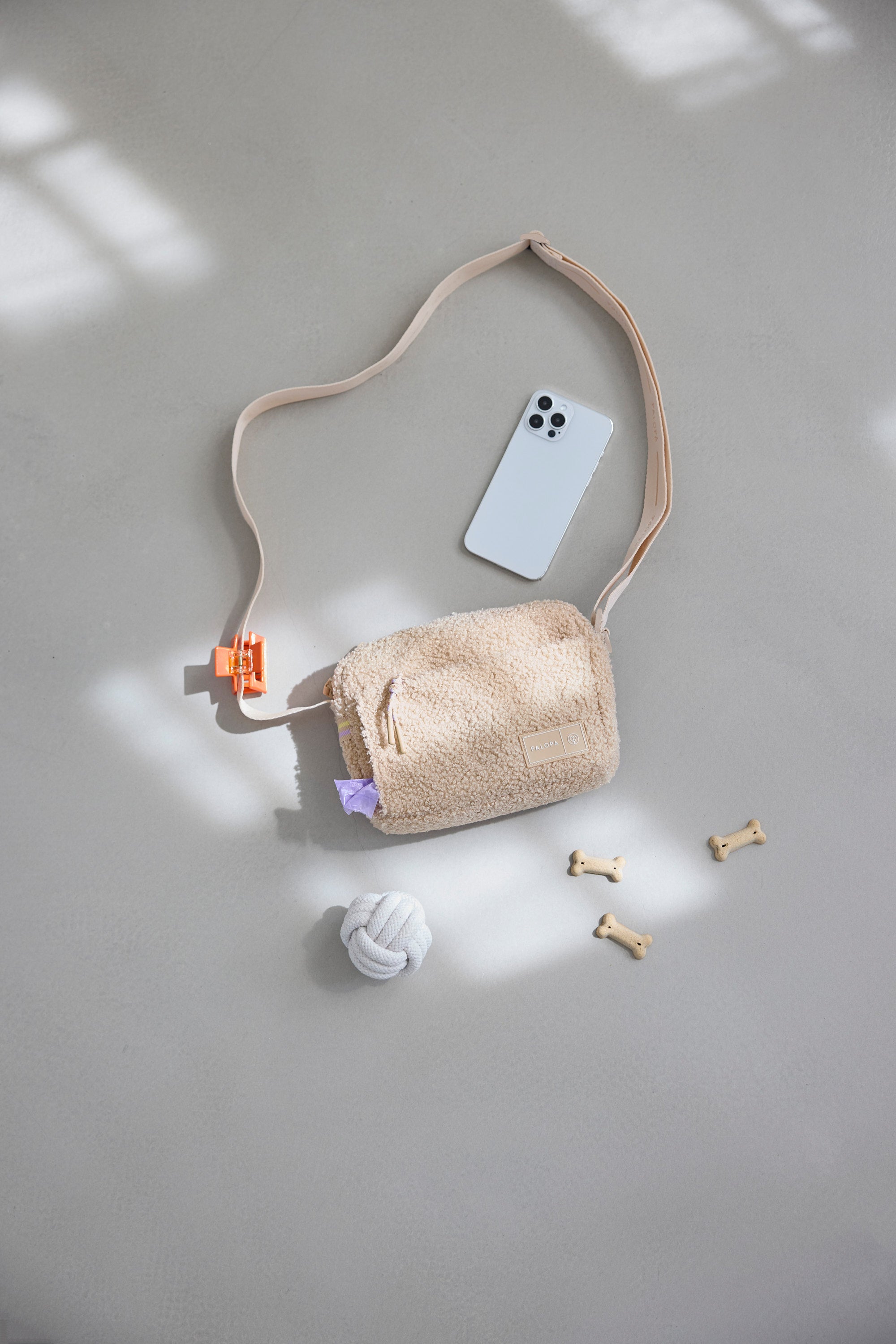 PALOPA Square Bag Noka Teddy-Fleece Beige - Limited Edition Hunde Leckerlibeutel