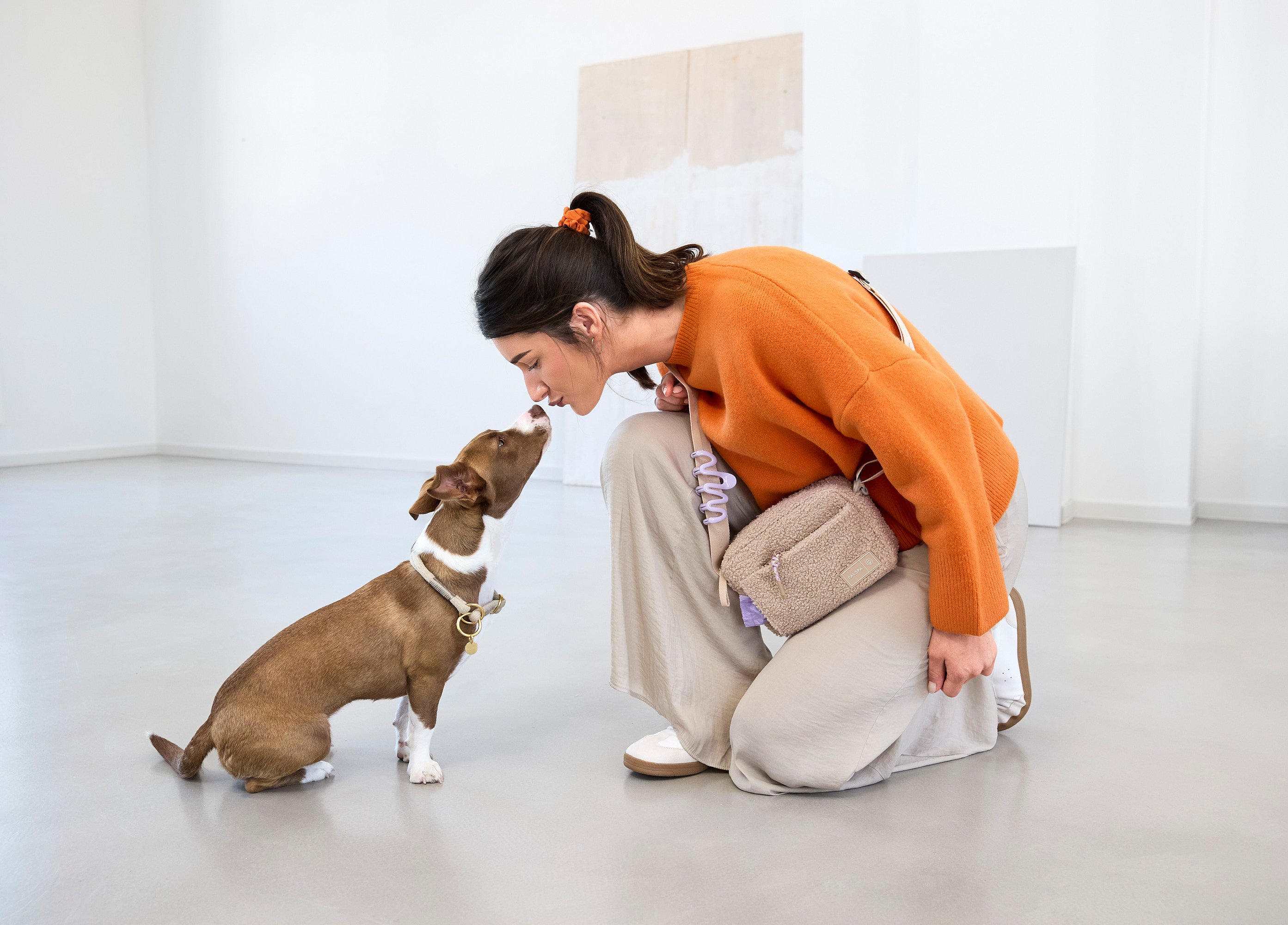 PALOPA Square Bag Noka Teddy-Fleece Beige - Limited Edition Leckerlitasche Crossbody Bag