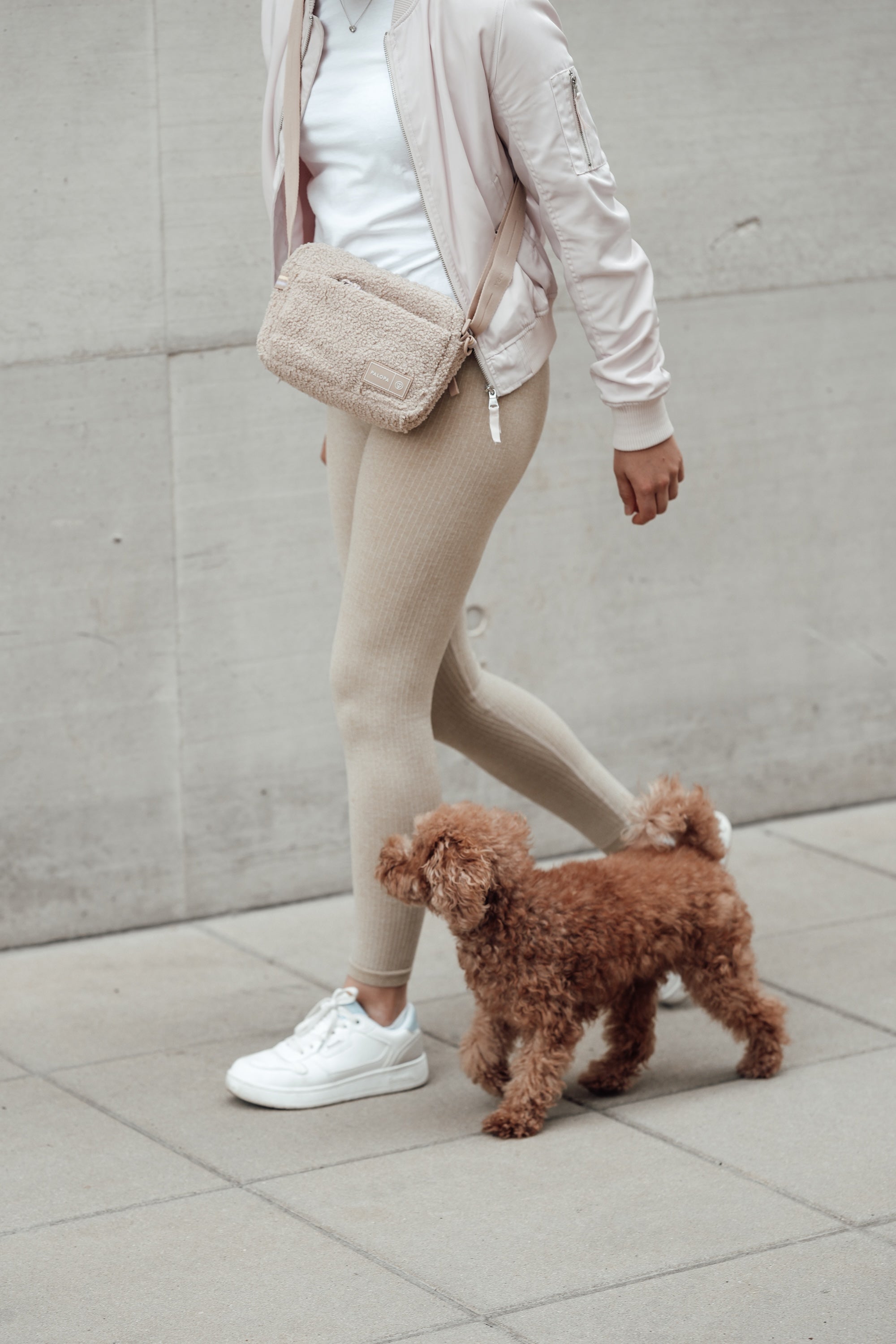 PALOPA Square Bag Noka Teddy Fleece Gassitasche wasserabweisend