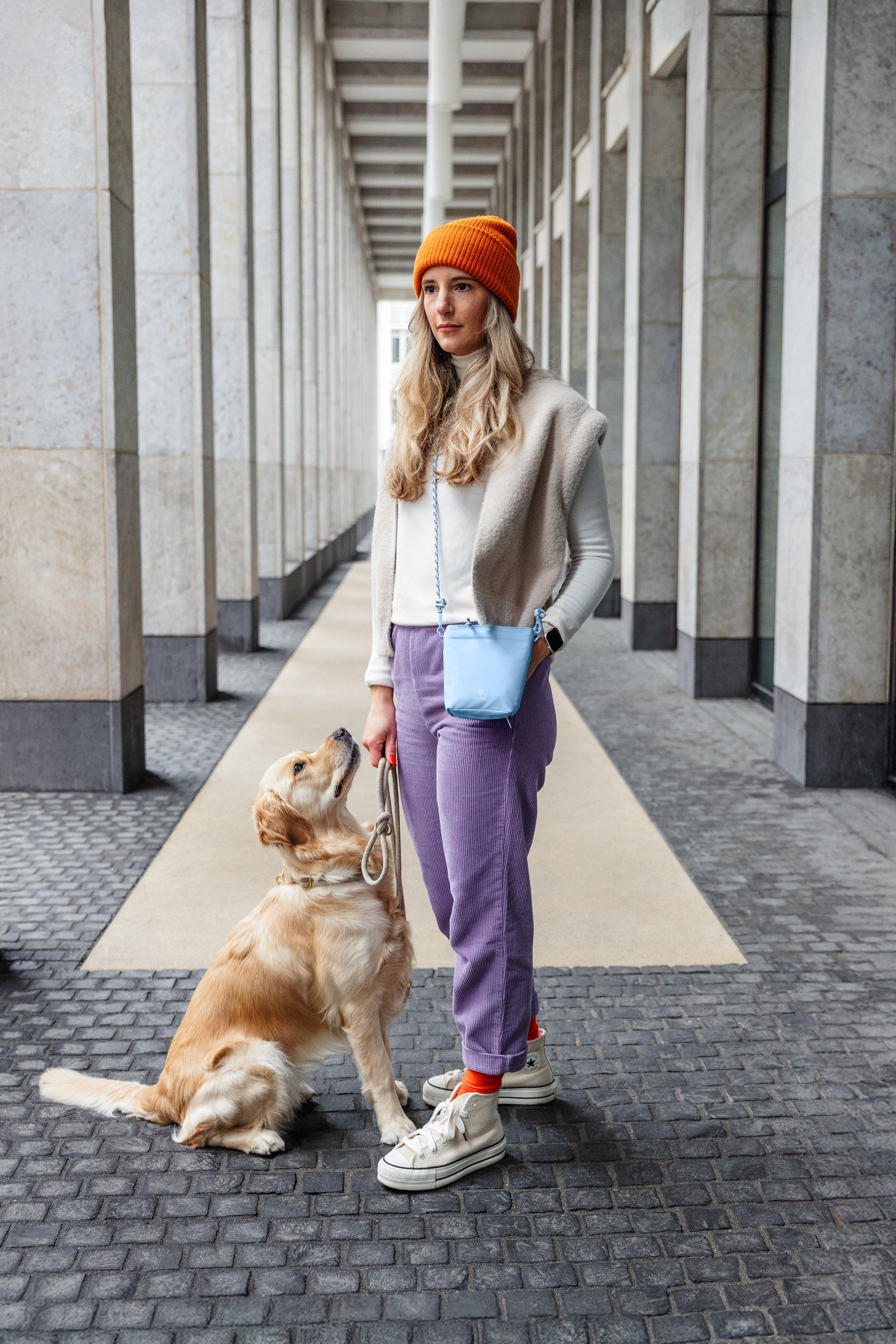 PALOPA Leckerlibeutel Karl Light Blue Gassitasche zum Umhängen waschbar