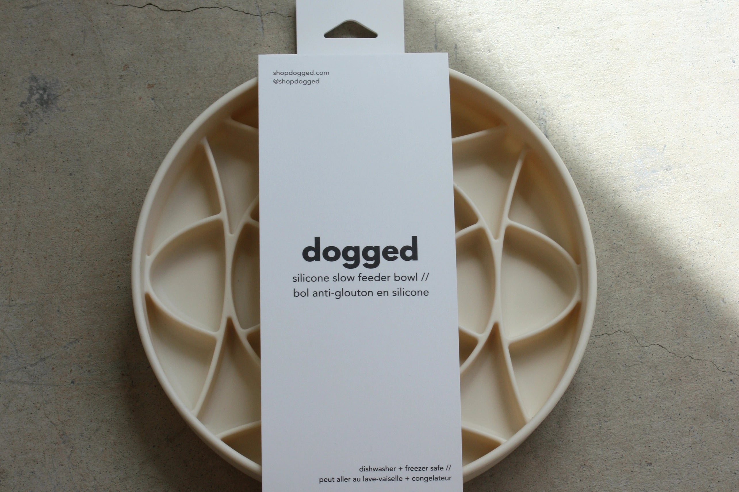 dogged Circulo Beschäftigungsspielzeug Creme Anti-Schling-Napf für Hunde Schleckspielzeug für Hunde