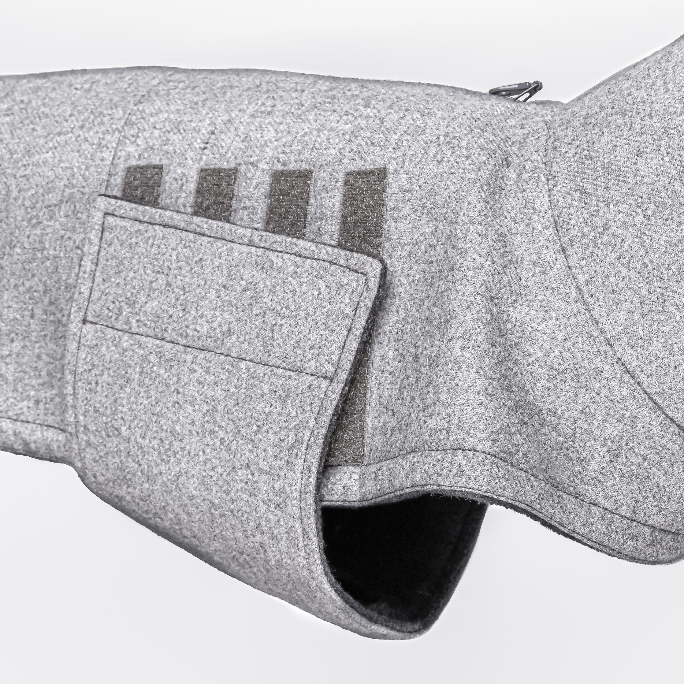 Cloud7 Hundemantel Brooklyn Flanell Grey Hundewintermantel mit Bauchschutz
