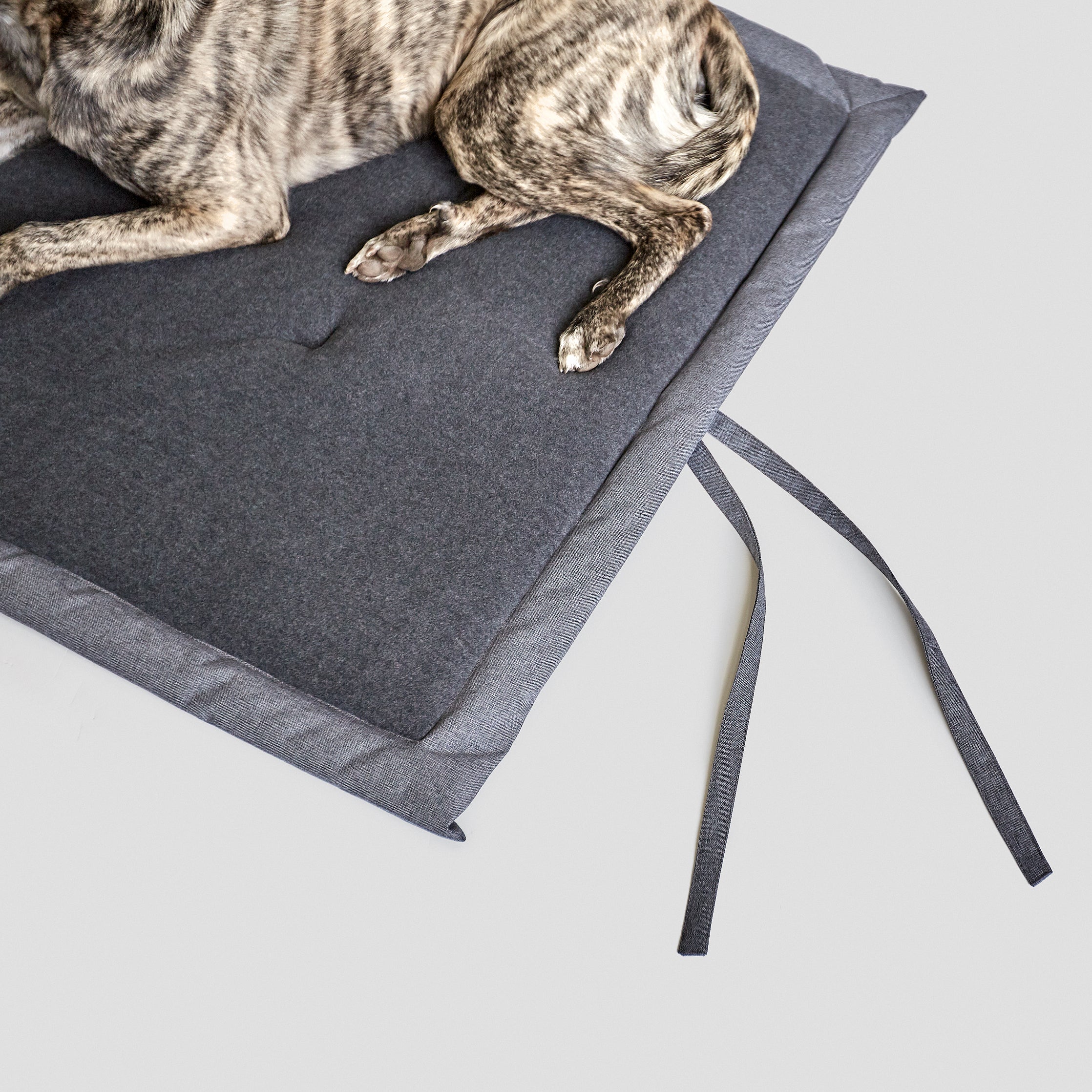 Cloud7 Hundematte Wasserabweisend Mid Grey - Dark Grey Hundedecke