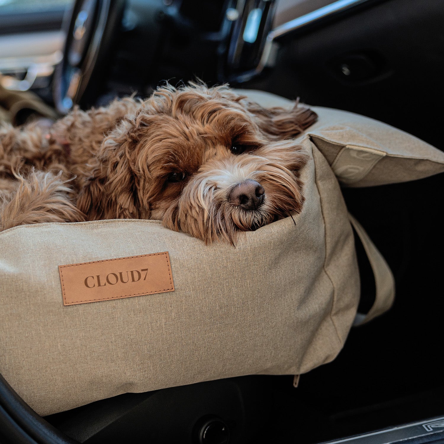 Cloud7 Hundeautositz Getaway Sand tragbar