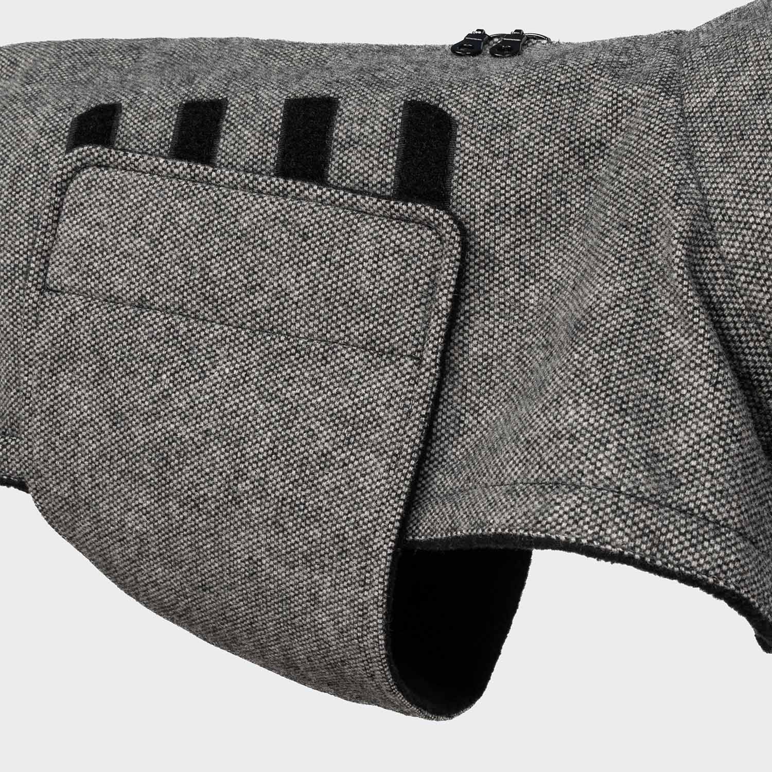 Cloud7 Hundemantel Brooklyn Tweed Black Hundewintermantel wasserabweisend