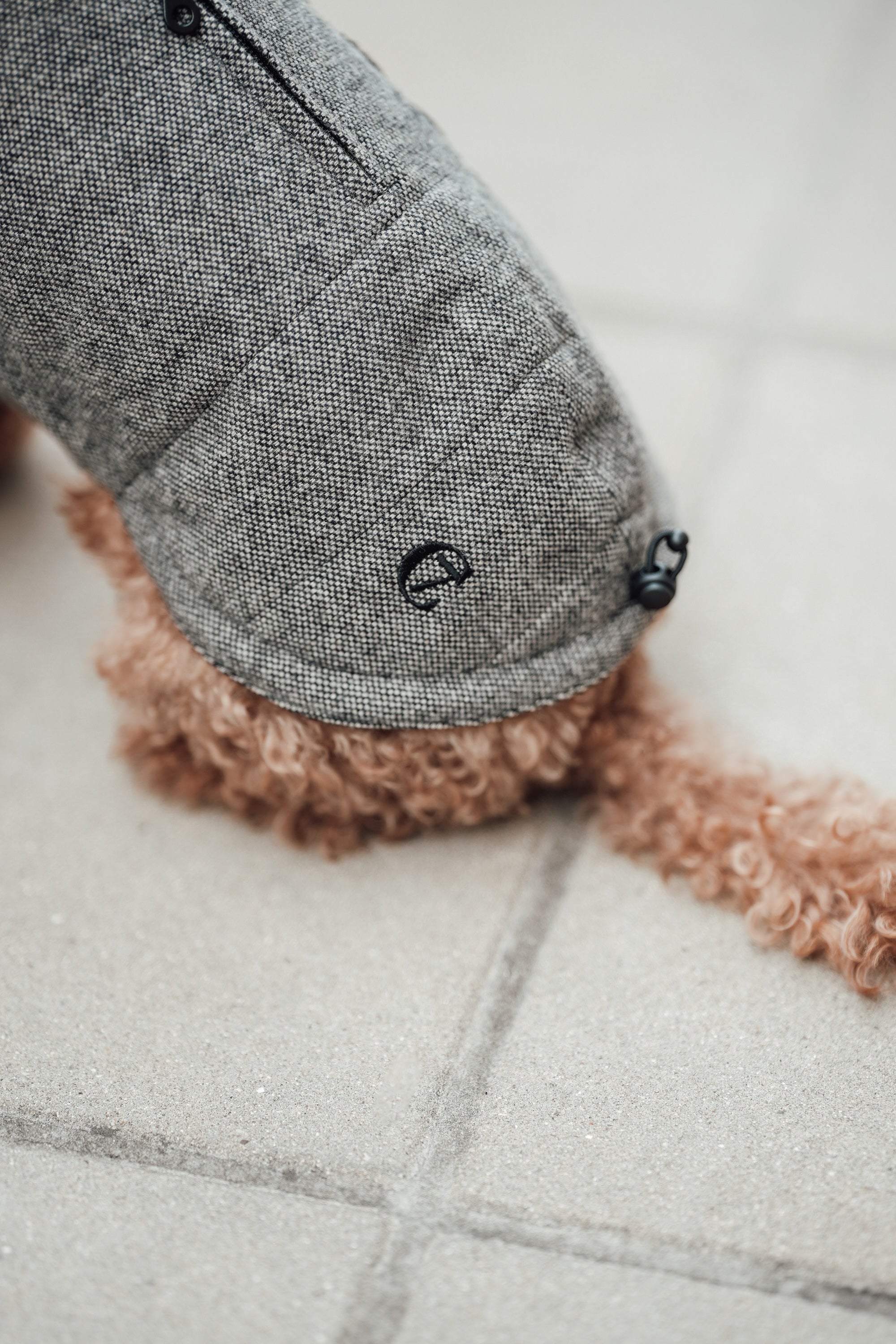 Cloud7 Hundemantel Brooklyn Tweed Black LEVEY Hundewintermantel wasserabweisend 