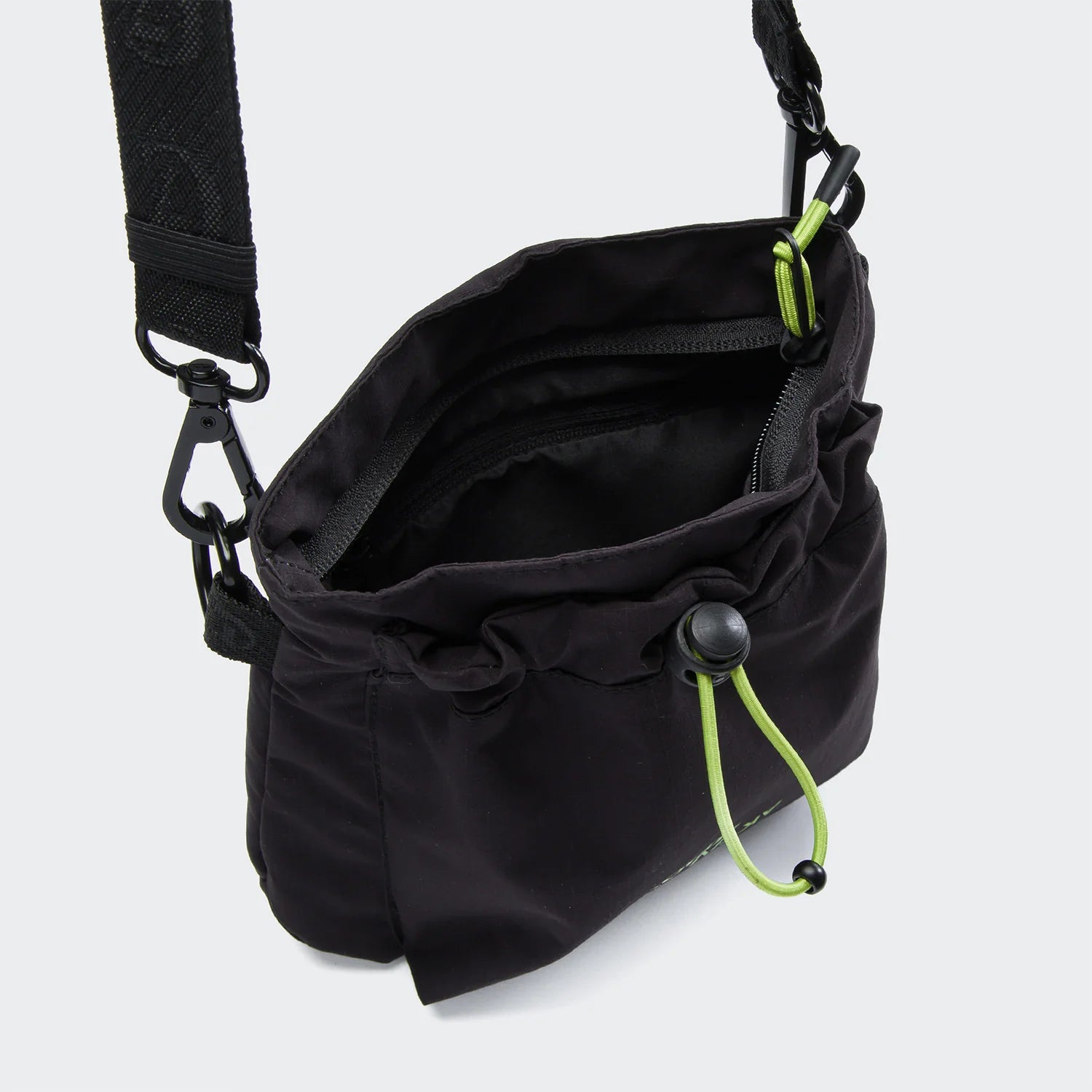 Cloud7 Leckerlibeutel AKTIV Black Gassitasche Hund