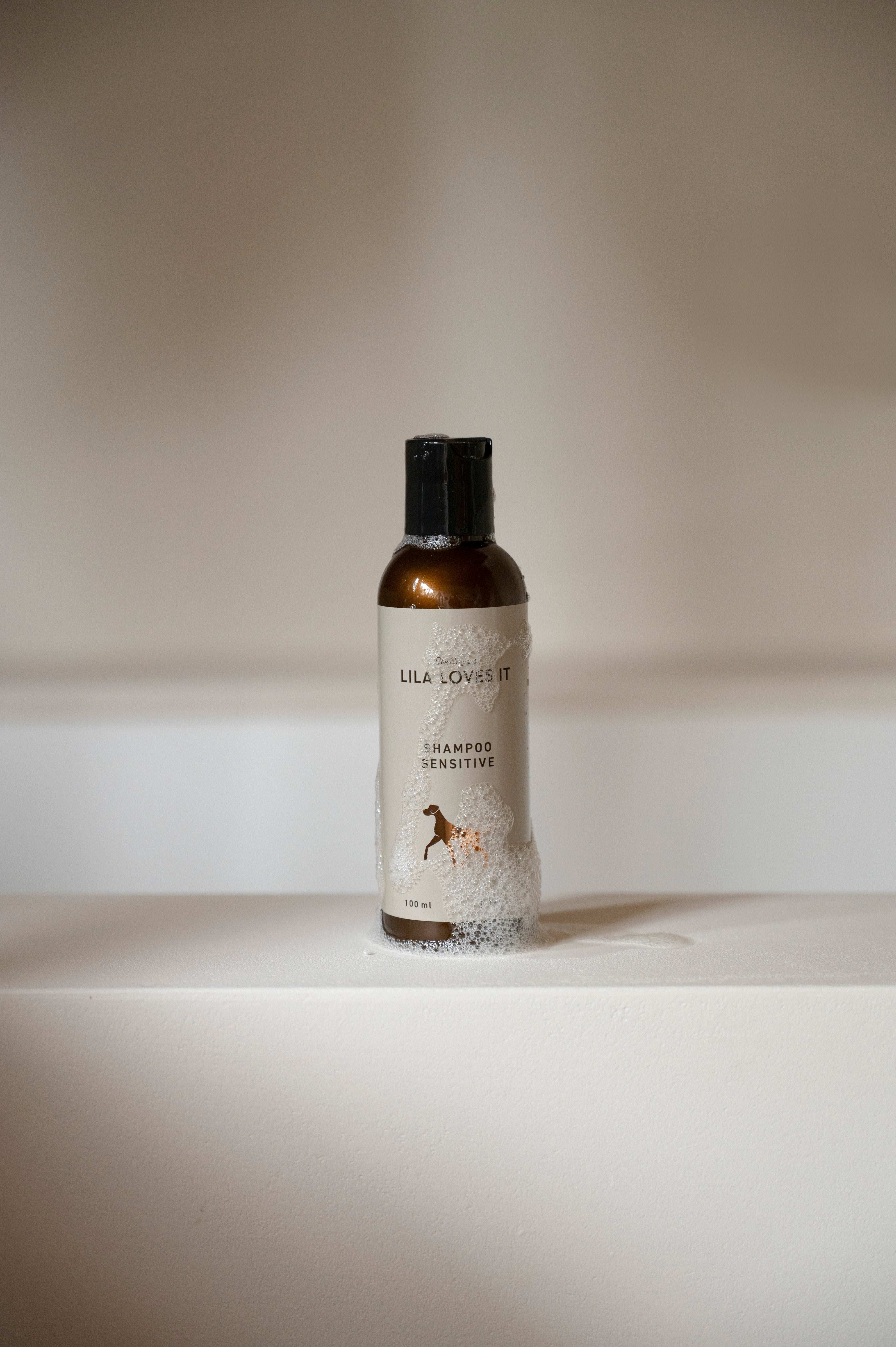 LILA LOVES IT Shampoo Sensitive Shampoo Sensitive für Hunde Shampoo für Hunde