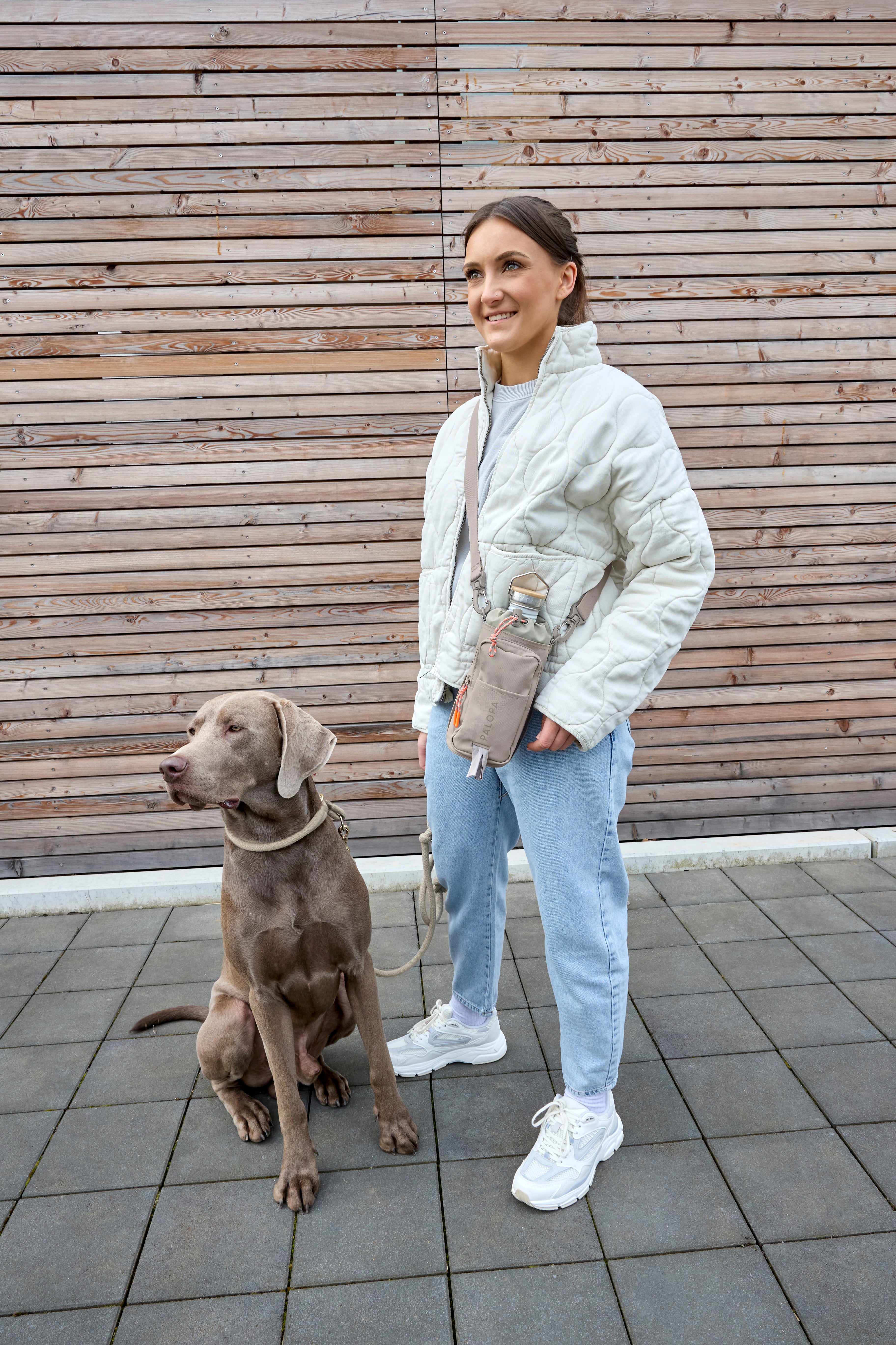 PALOPA Flaschen- und Leckerlitasche Boudi Taupe Reisen mit Hund