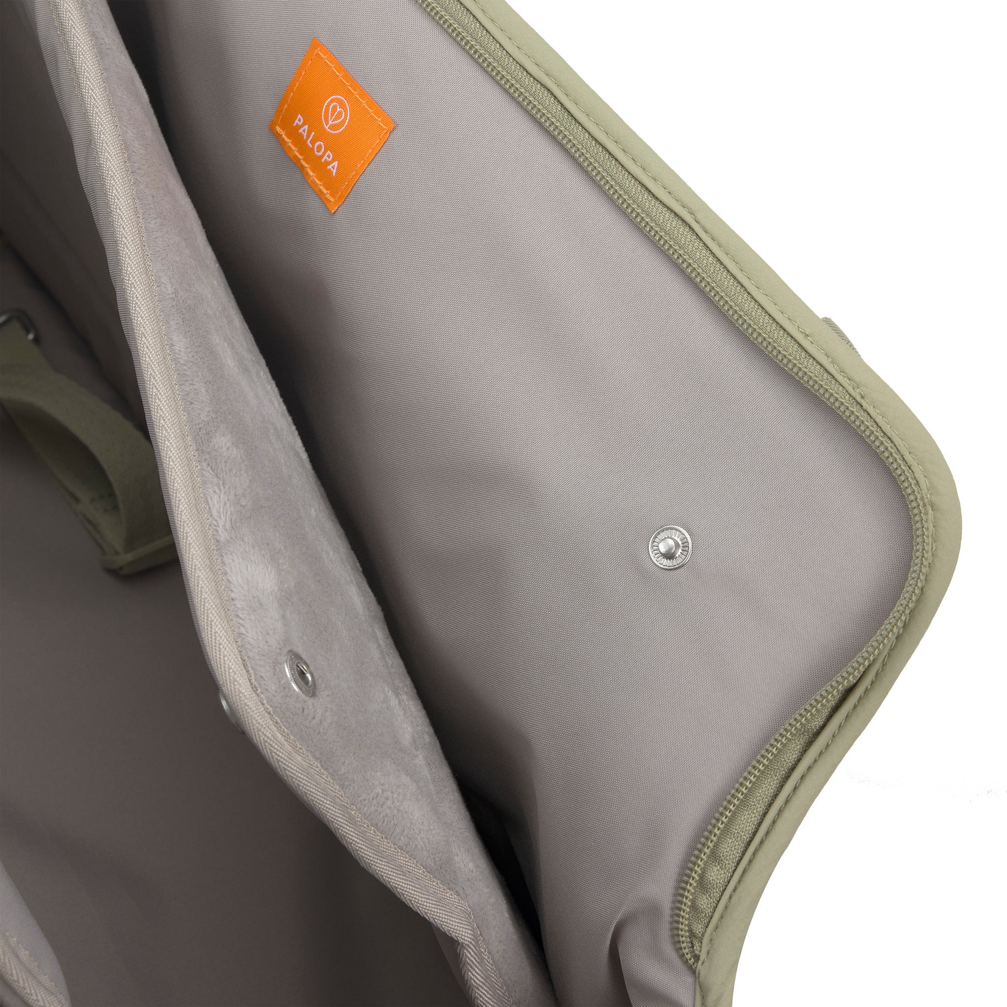 PALOPA Hundetragetasche Weda Crinkled pale olive Hundetasche Dackel