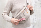 PALOPA Leckerlibeutel Emma Taupe Bauchtasche fuer Hundehalter
