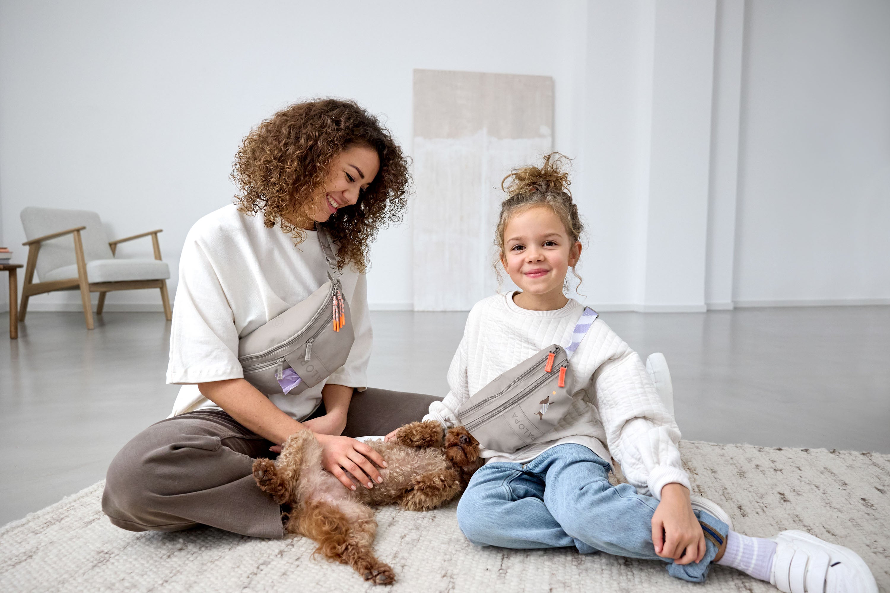 PALOPA Leckerlibeutel Mini Enja Taupe
Leckerlitasche für Kinder