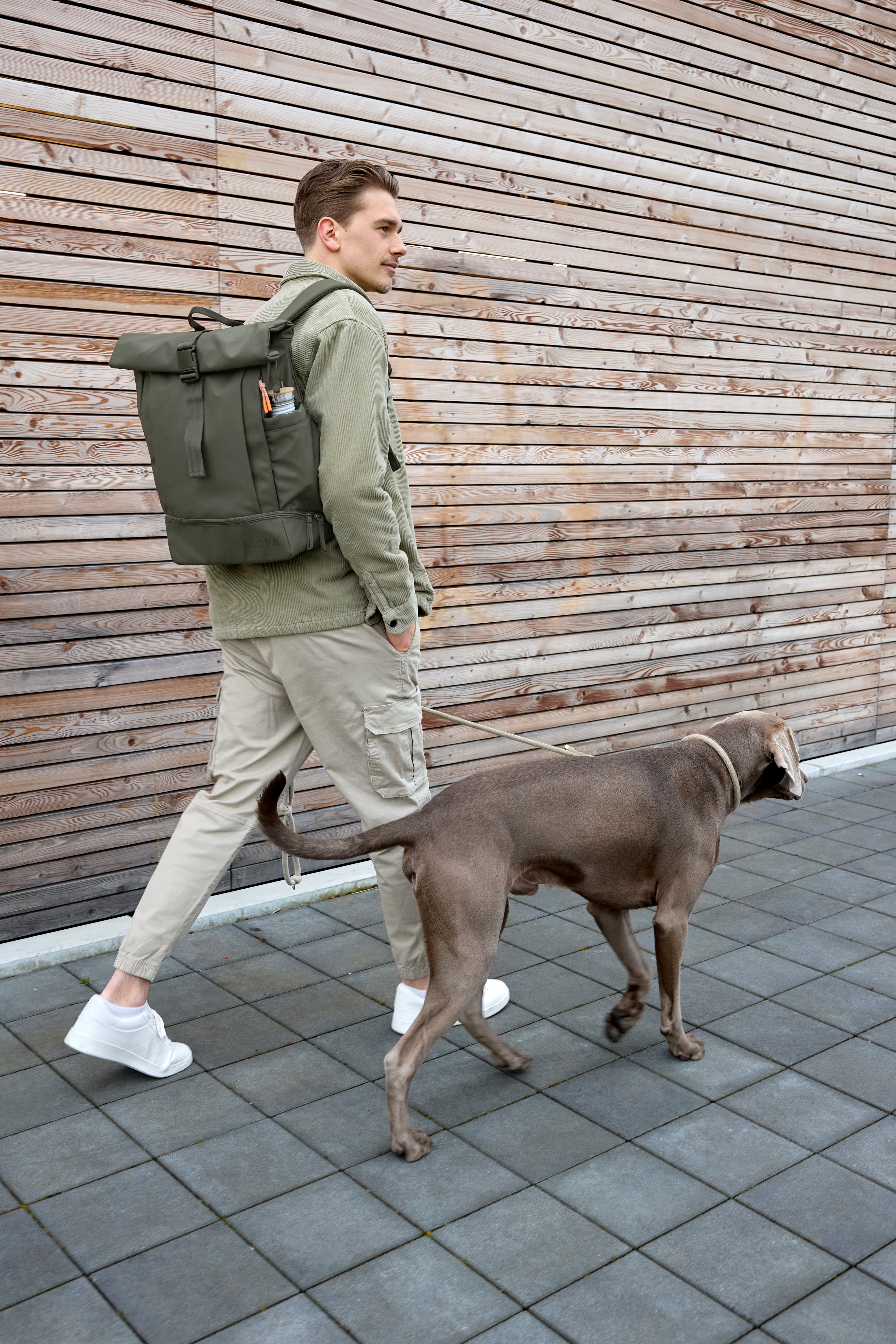 PALOPA Rucksack Rolltop Yoska Dunkelgrün Ausrüstung Wandern mit Hund