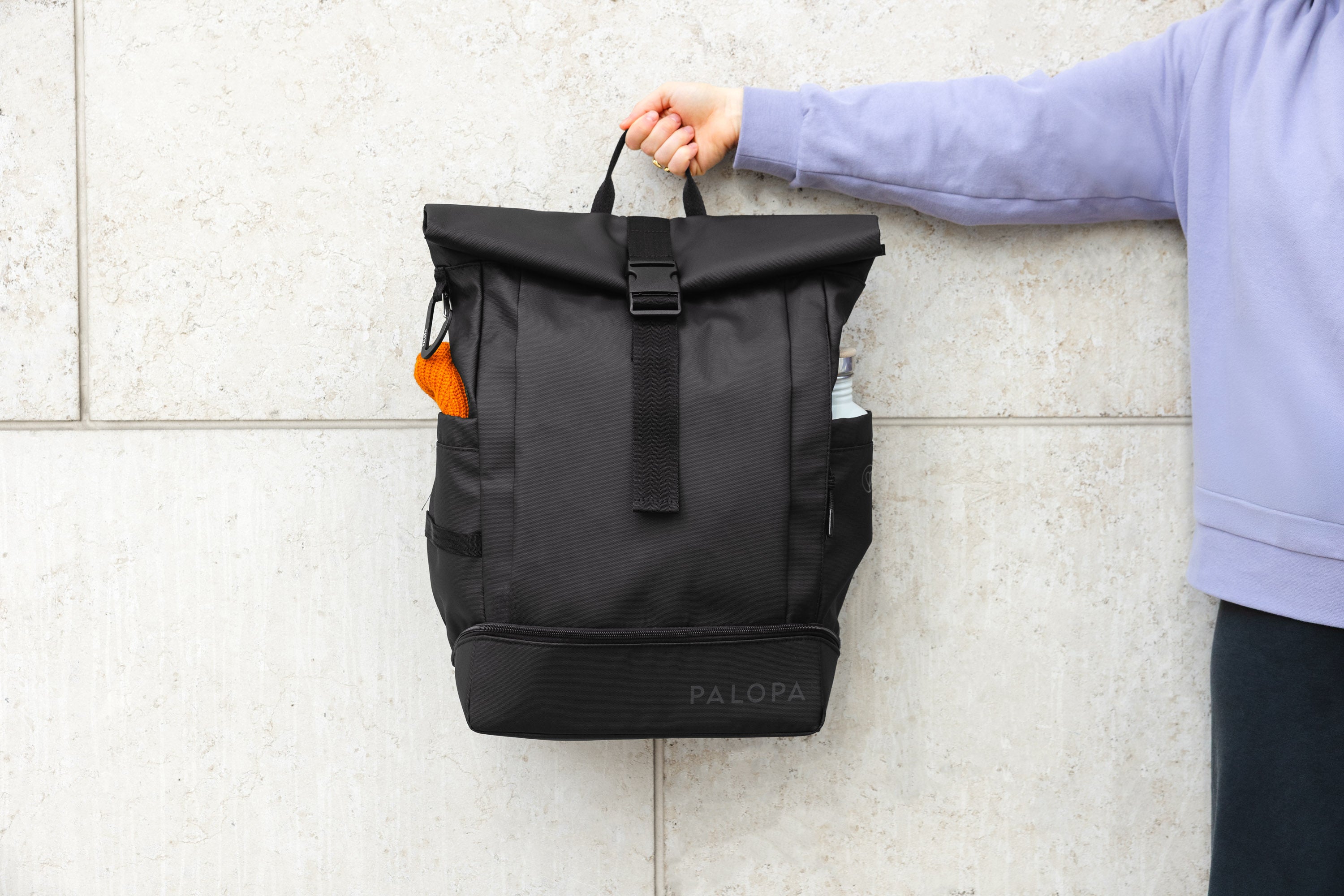 PALOPA Rucksack Rolltop Yoska Schwarz Equipmenttasche Hunde 