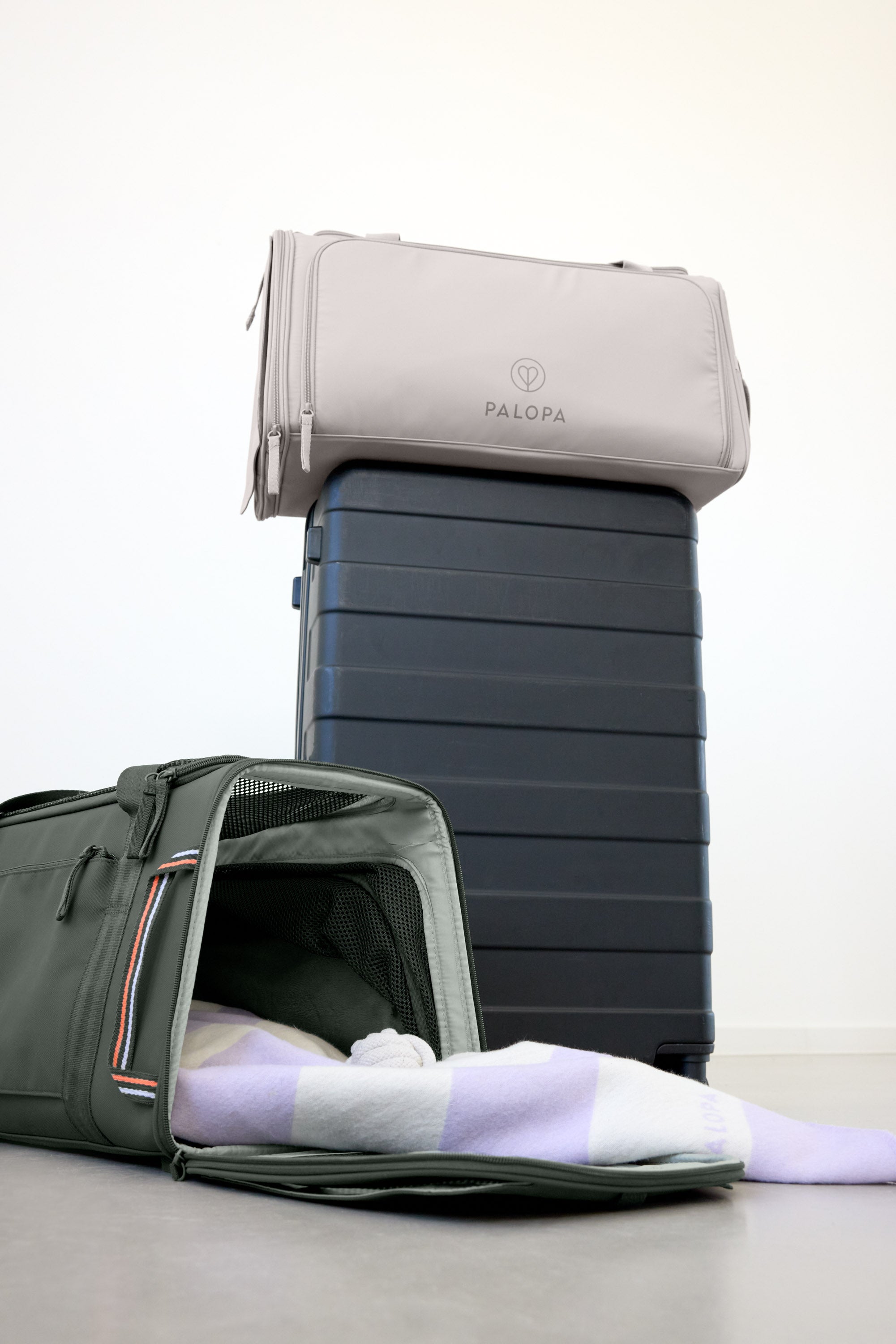 PALOPA Travel Carrier Bag Benno Dunkelgrün Hundereisetasche faltbar