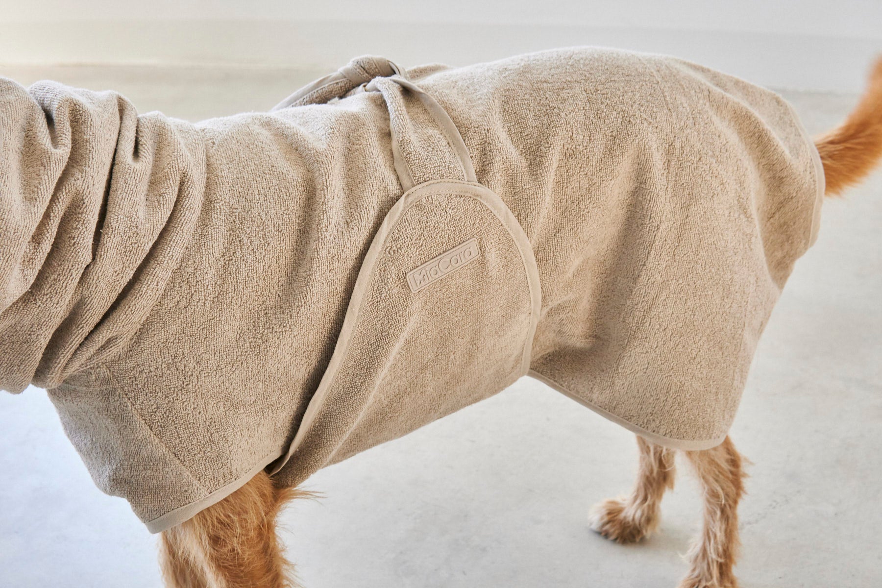MiaCara Bagno Hundebademantel Greige Trockentuch Hund 