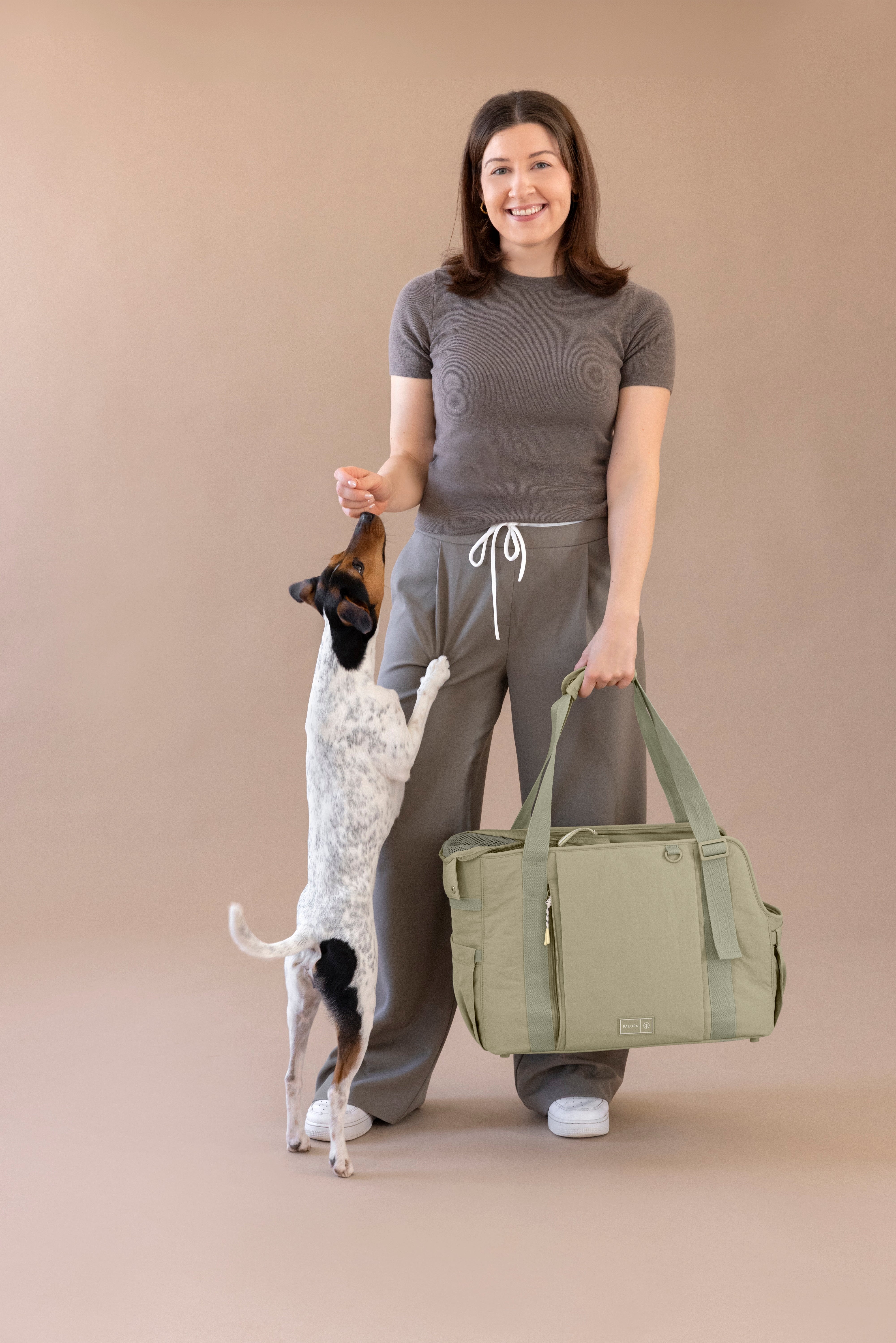 PALOPA Hundetragetasche Weda Crinkled pale olive Weda
