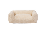     2.8 duepuntootto Henri Boucle Wool Dog Bed Cream Hundebett Schafsfell