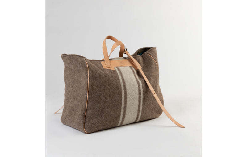 2.8 duepuntootto margaret weekender recycled wool reisetasche aus wolle