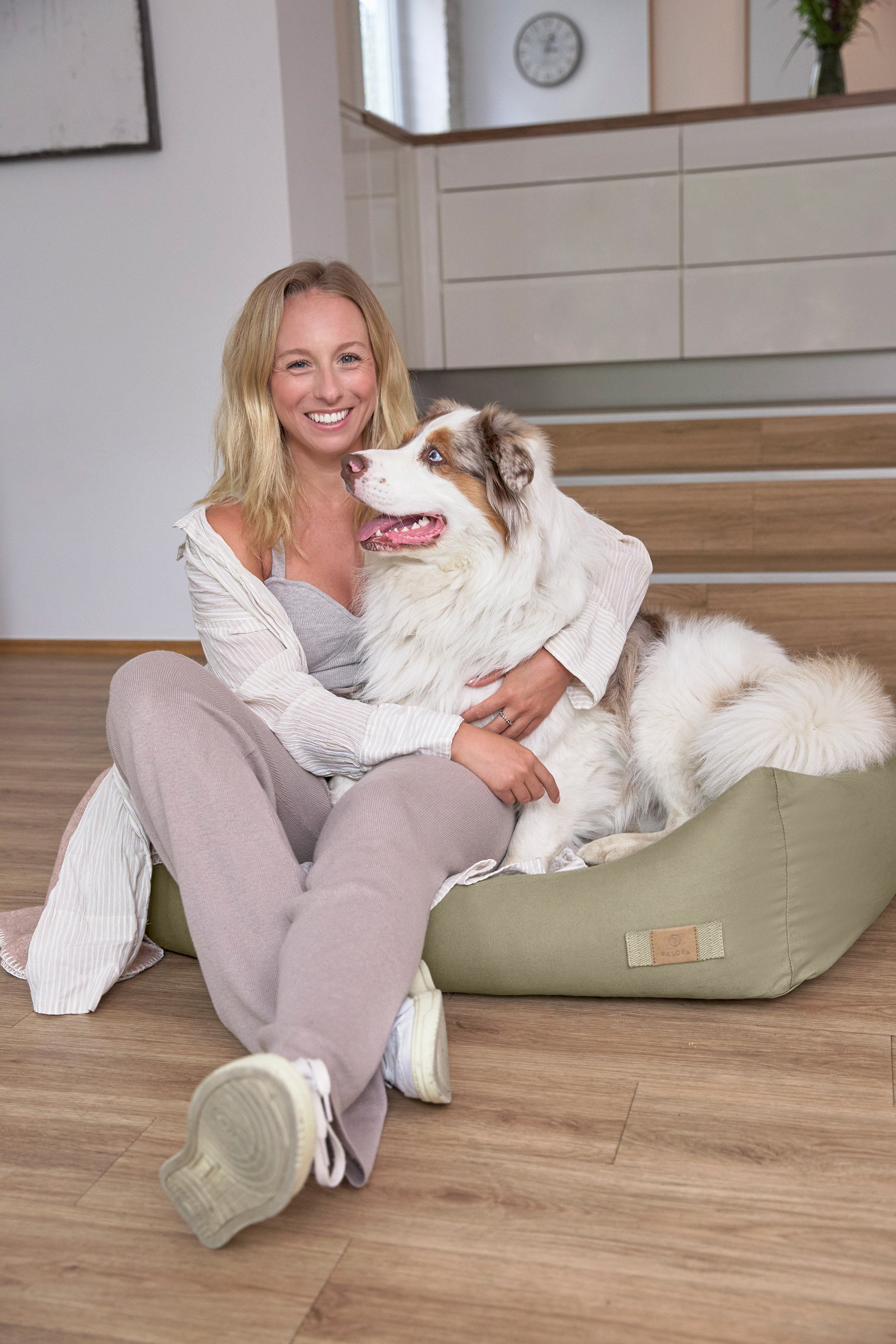 PALOPA Hundebett Fred Salbei waschmaschinengeeignetes Hundebett